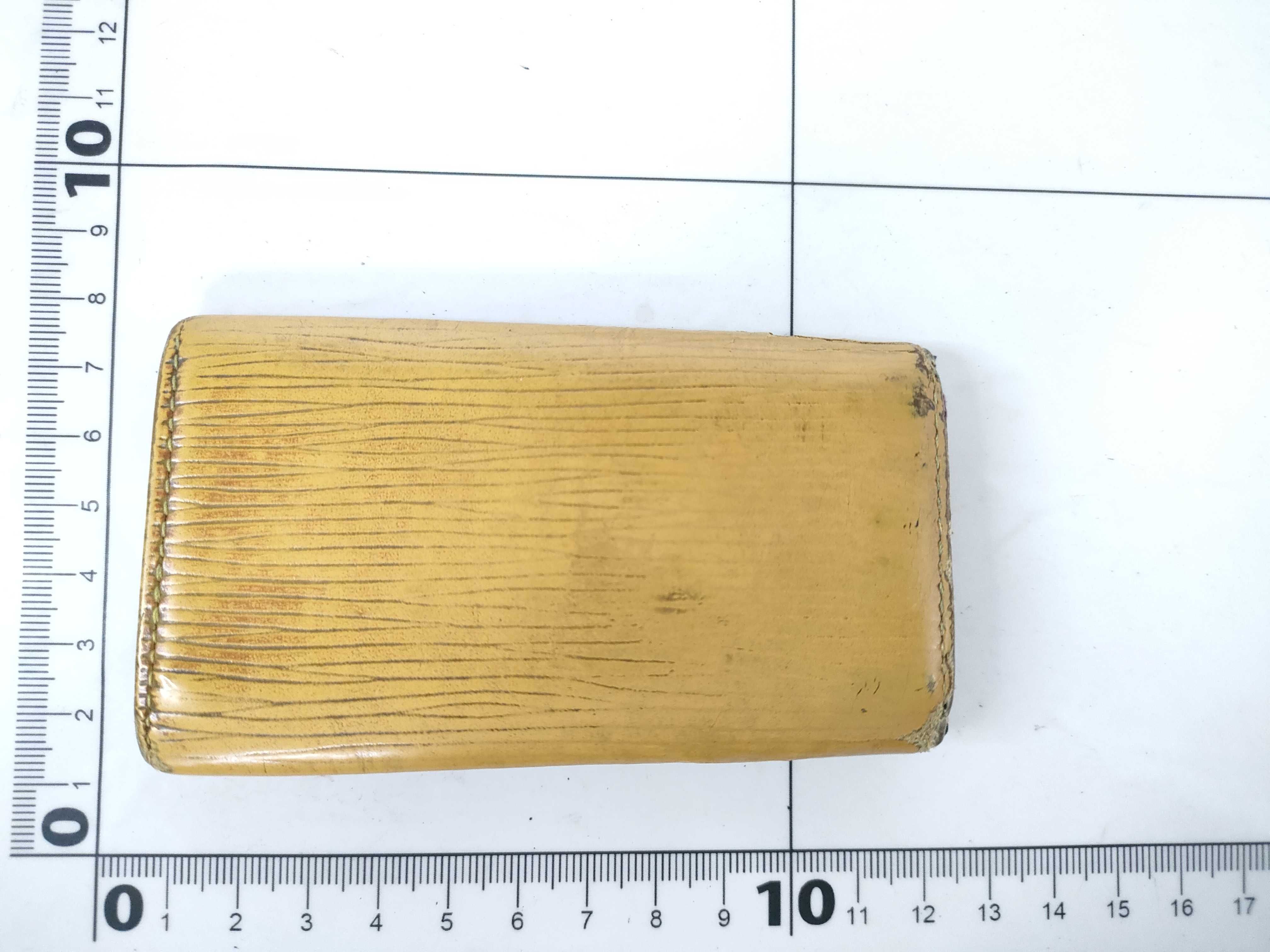 Epi Multicle 4 Key Case/Key Chain — view 2
