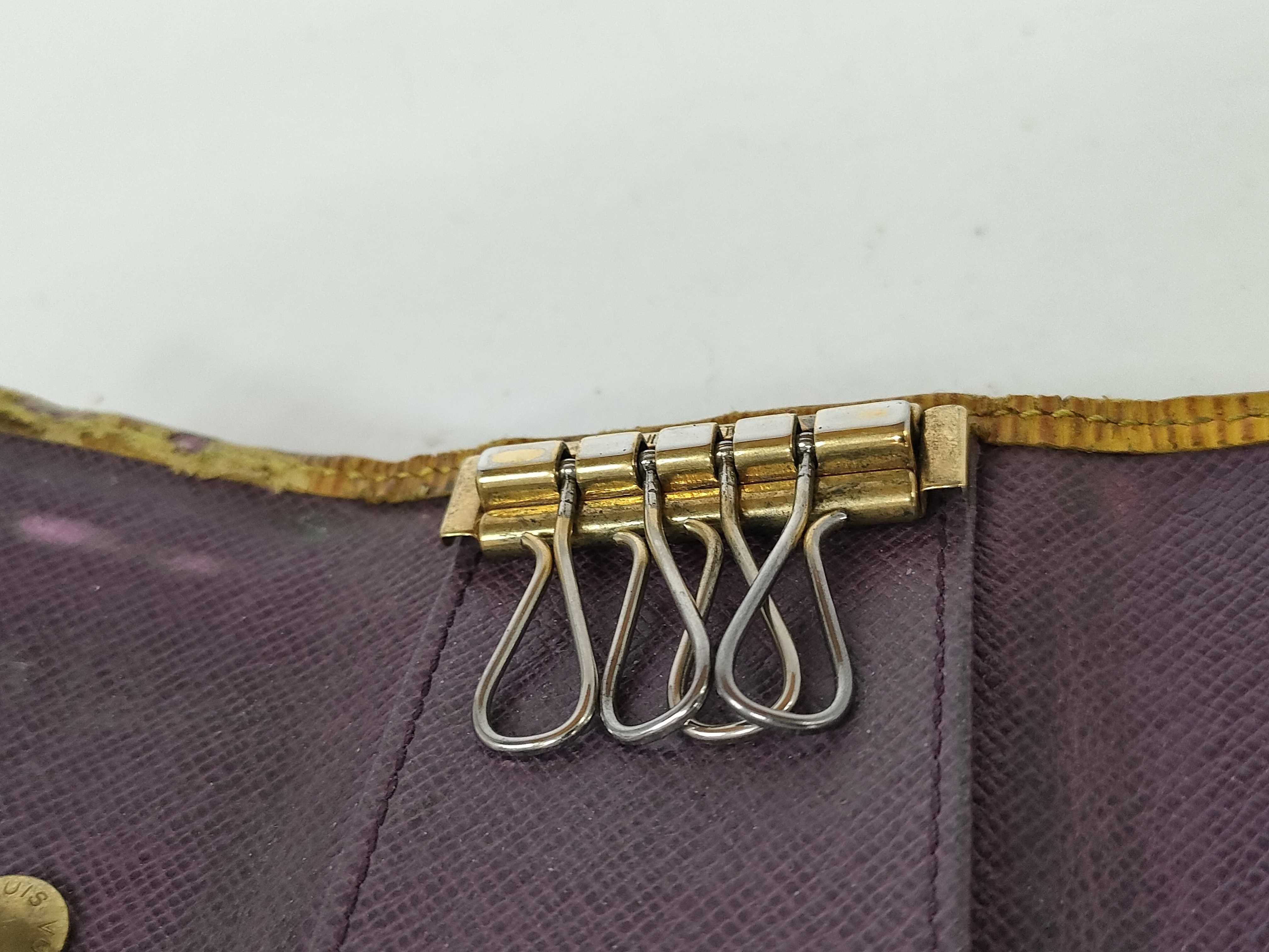 Epi Multicle 4 Key Case/Key Chain — view 8