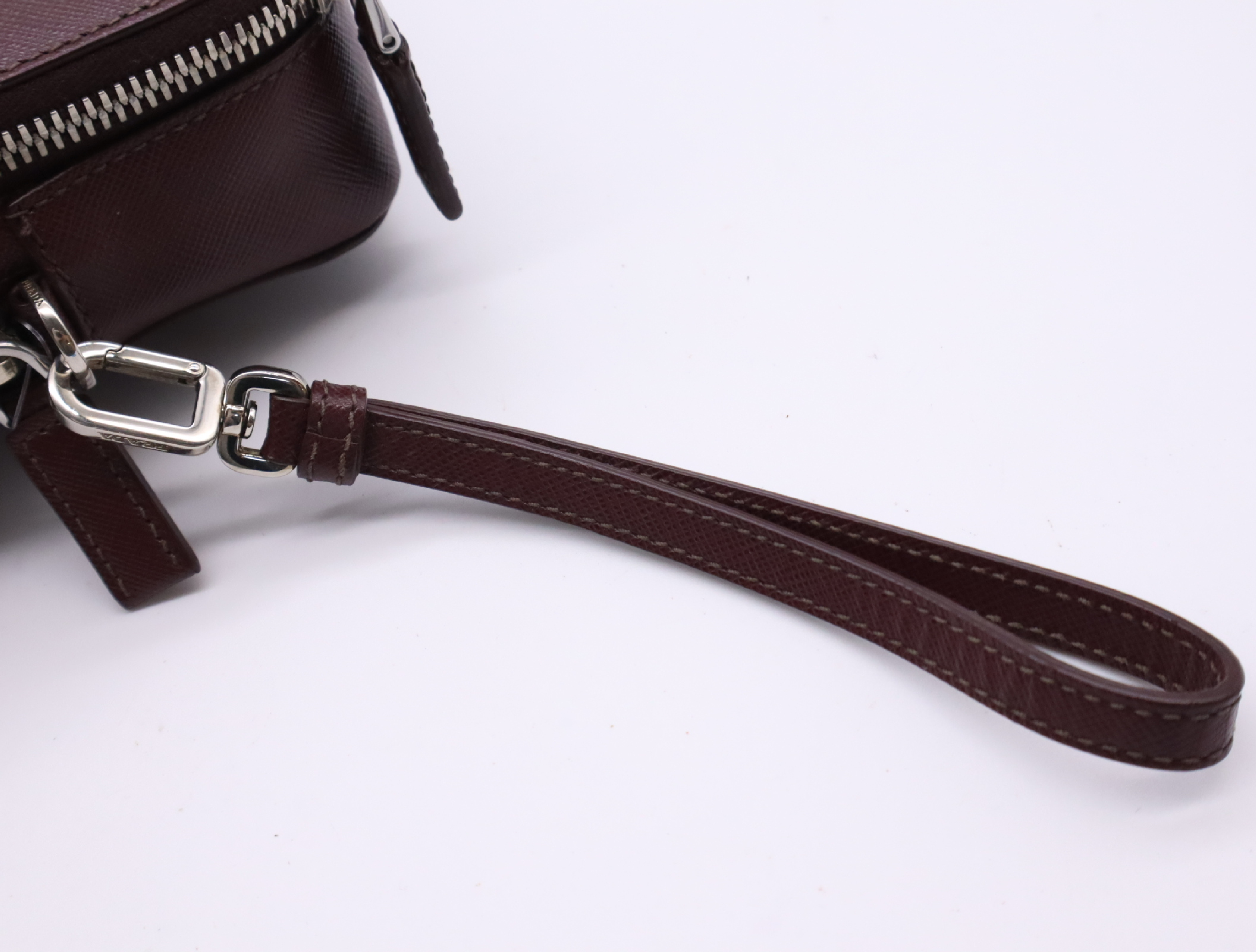 VR0052 Saffiano Logo Double Zip Second Bag Brown Second Bag — view 10