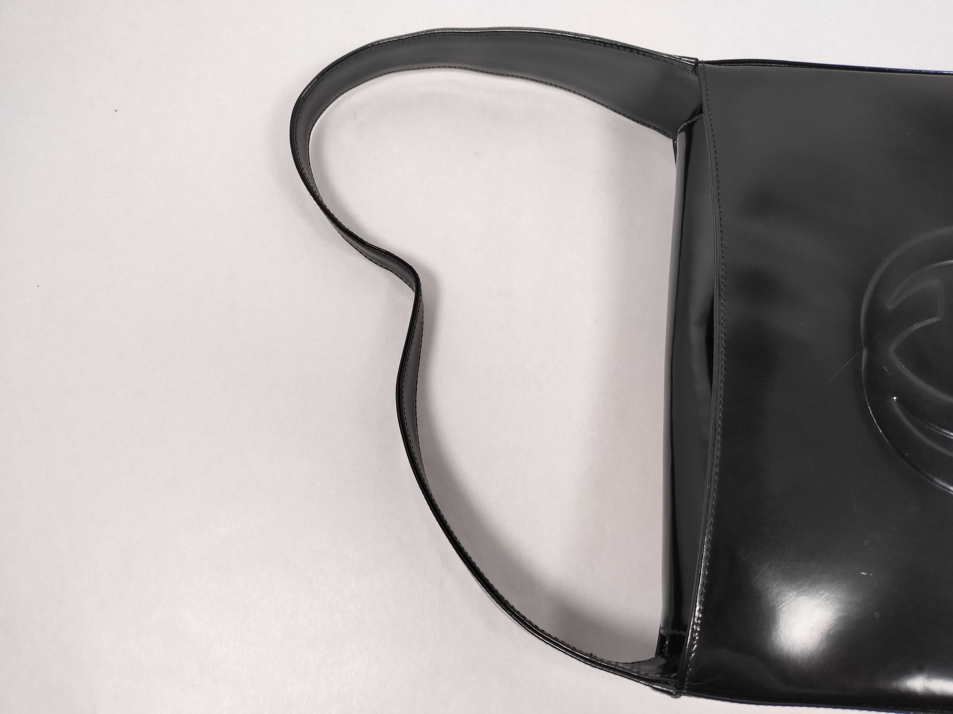 Shoulder Bag, Gucci Patent Leather One-Shoulder Bag, Interlocking GG Big Logo Shoulder Bag — view 3