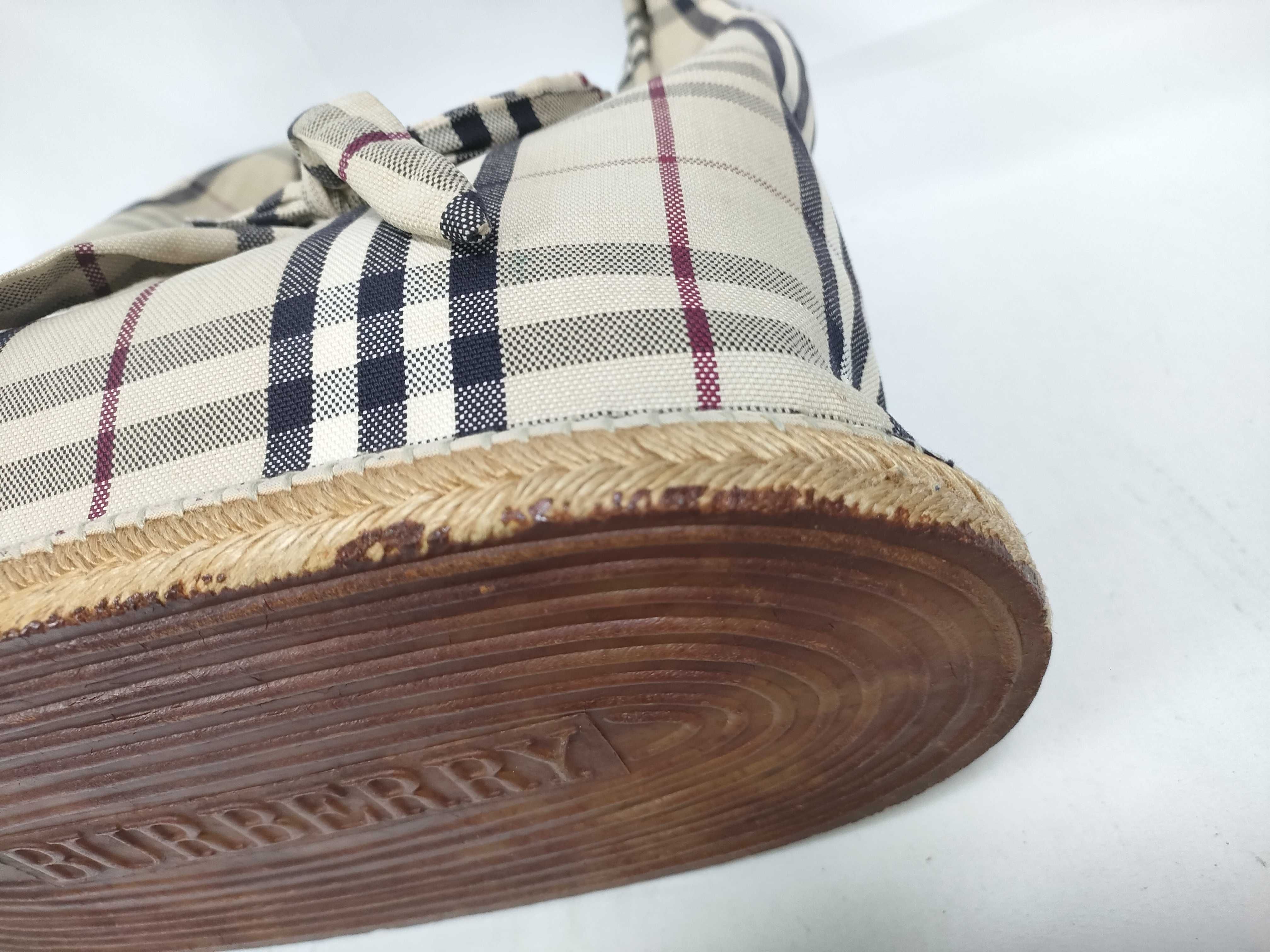 Nova Check Canvas Shoulder Bag — view 4
