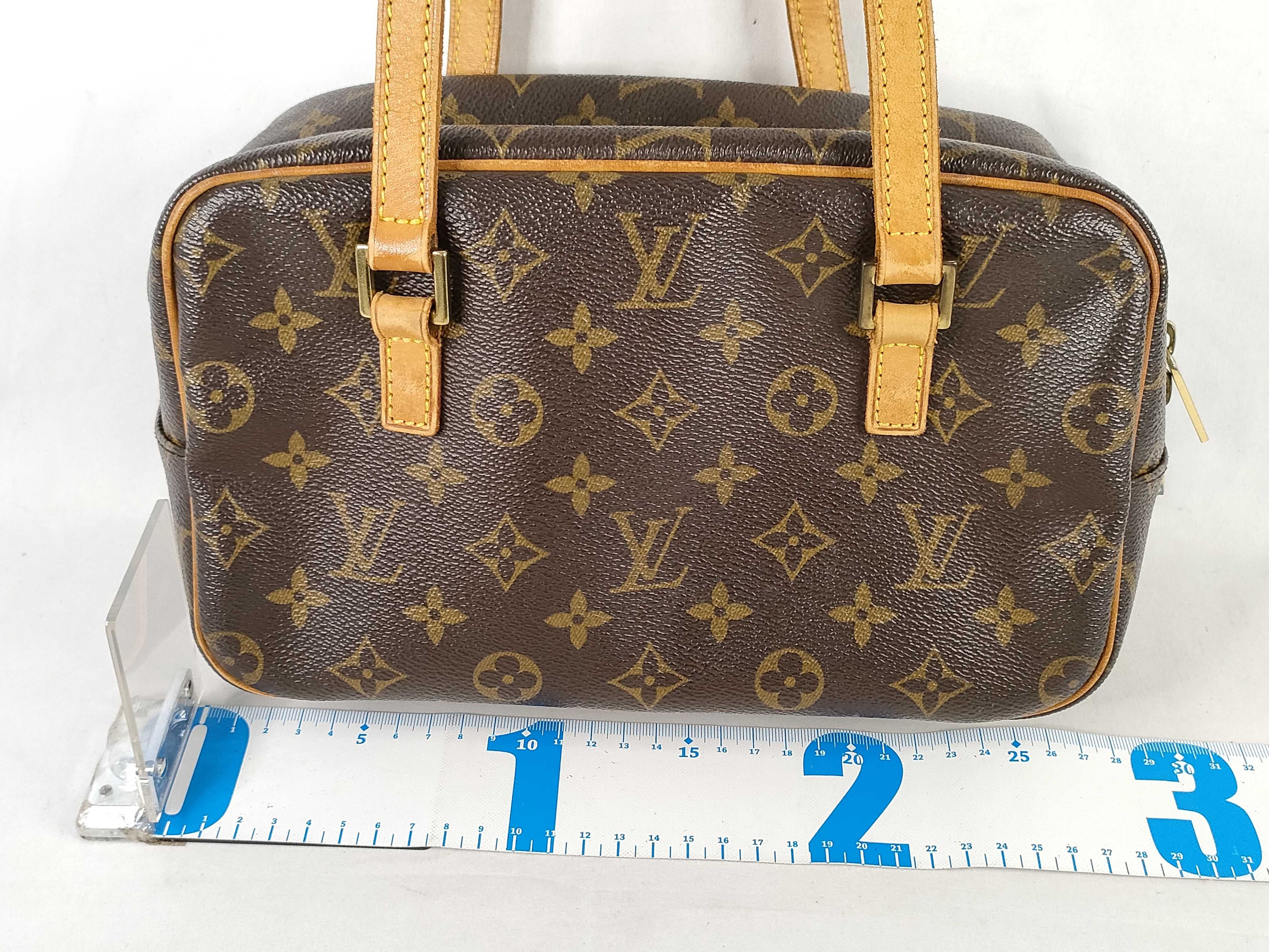 Monogram LV Monogram Cite MM M51182 FL1002 Shoulder Bag — view 2