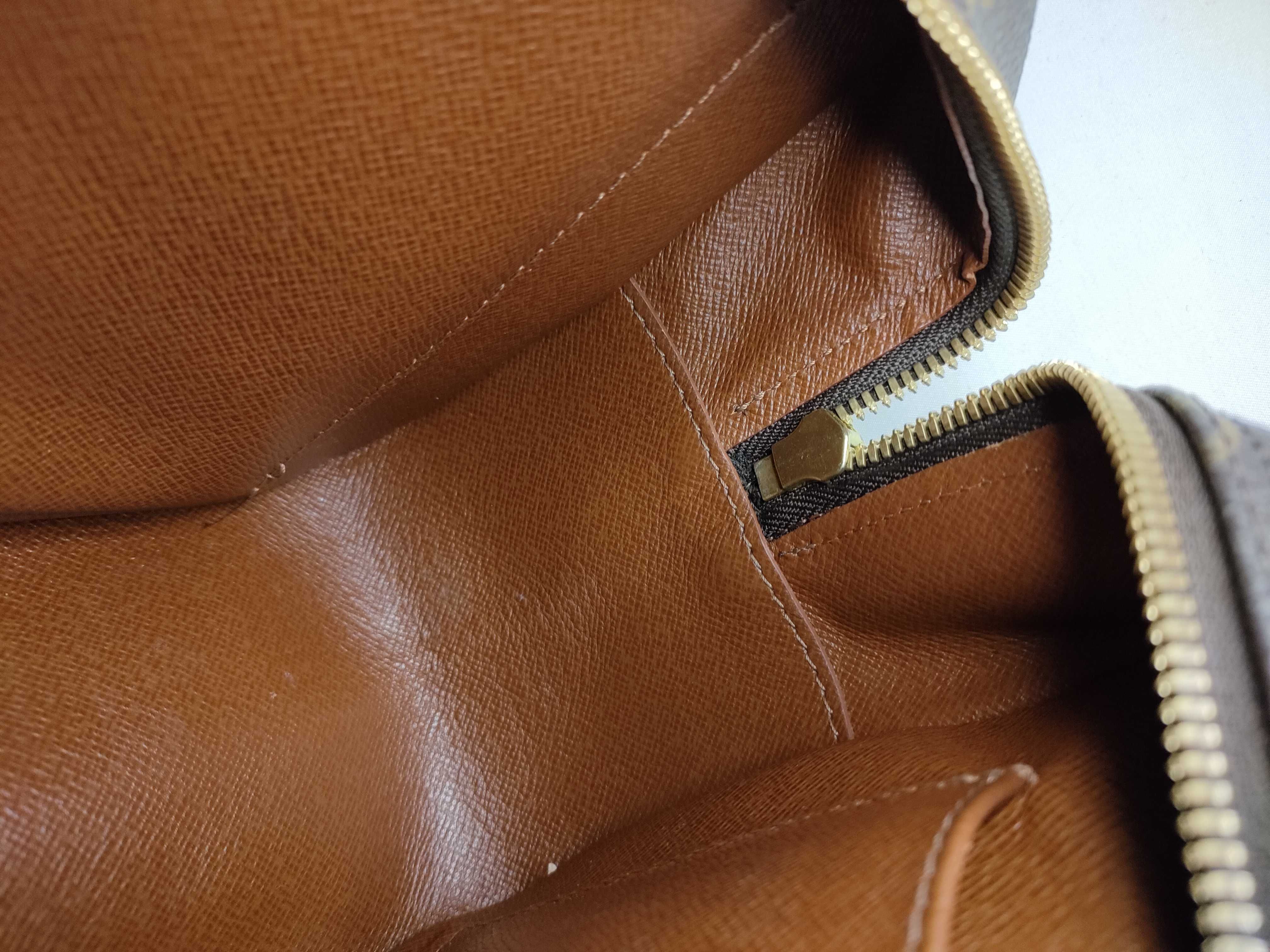 Monogram LV Monogram Cite MM M51182 FL1002 Shoulder Bag — view 9