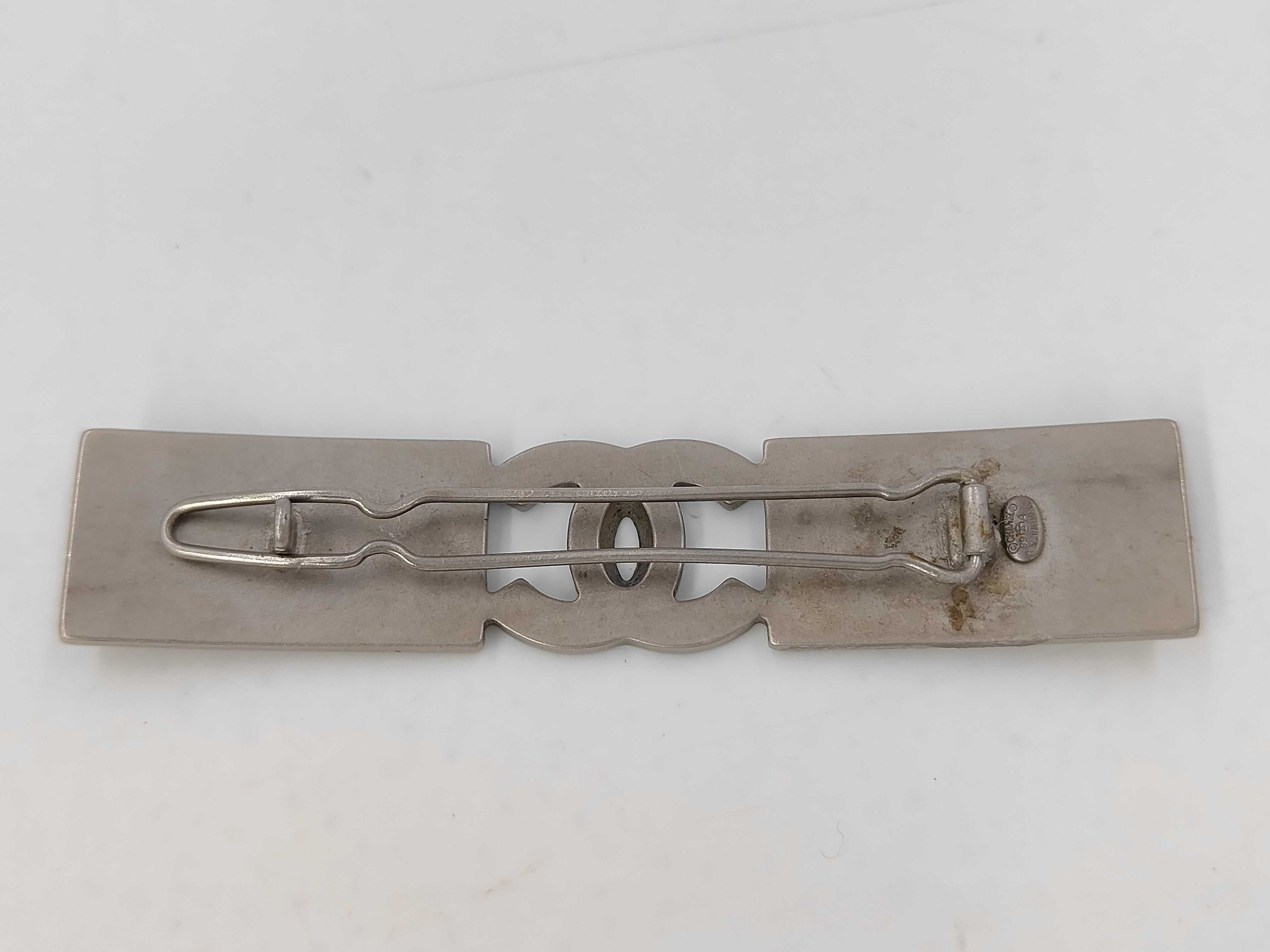 barrette hair accessory — view 2