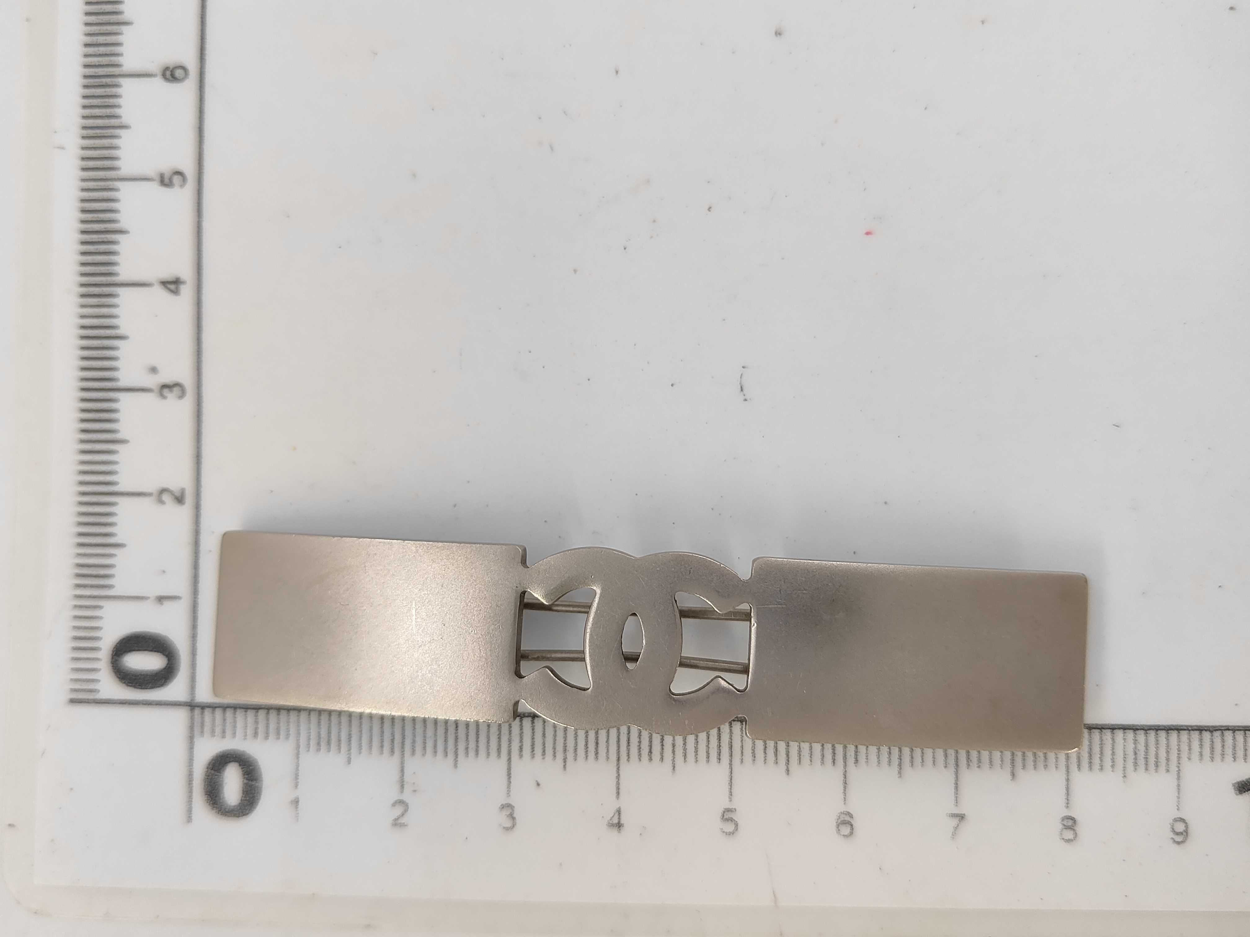 barrette hair accessory — view 5