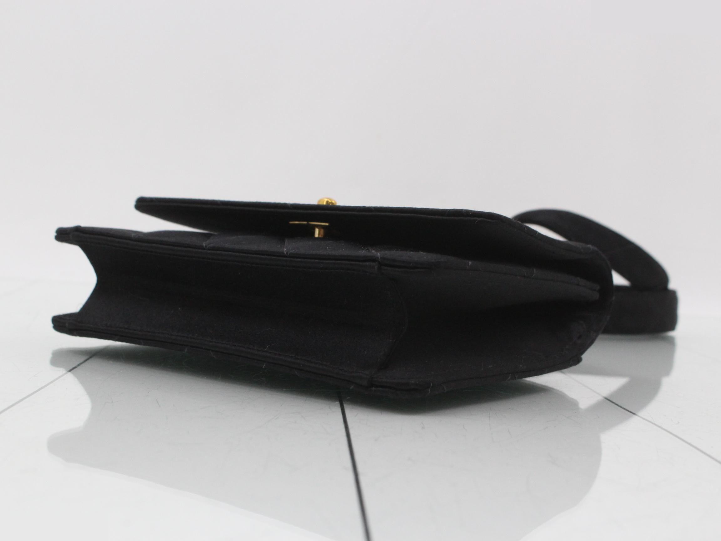 Matelassé (bag) - Shoulder bag - Satin - Black — view 6