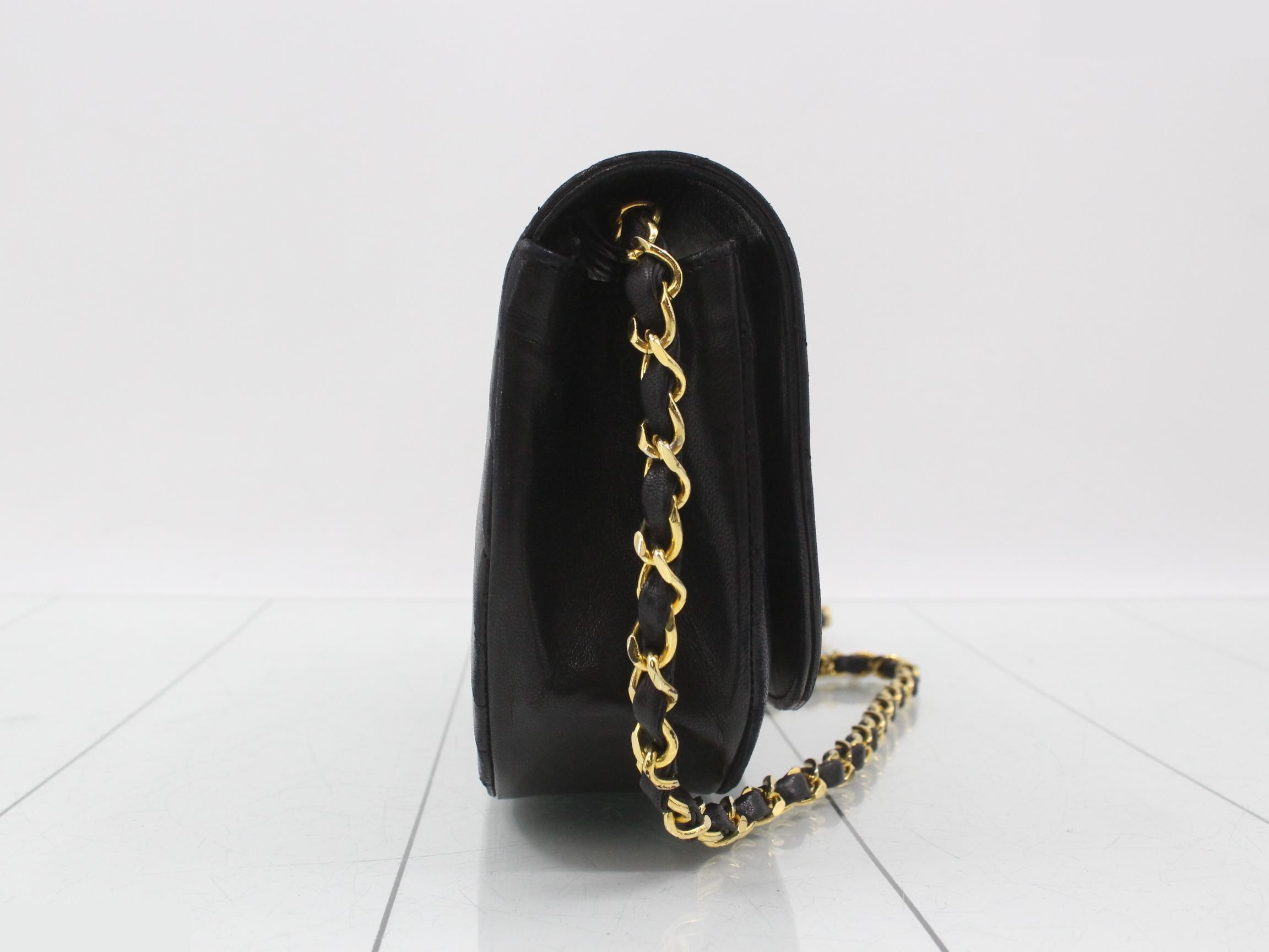 Half-moon chain shoulder bag 0677452 Lambskin — view 4