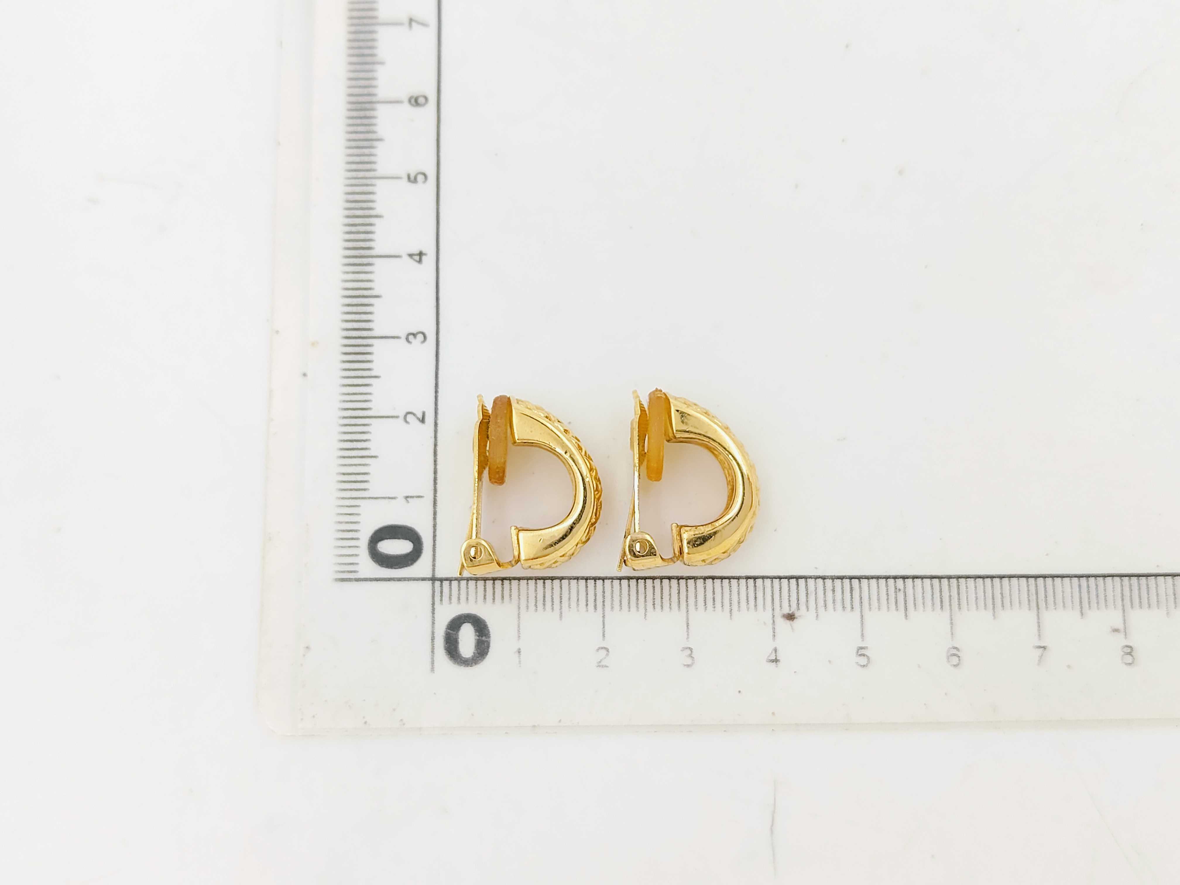 Earrings — view 6