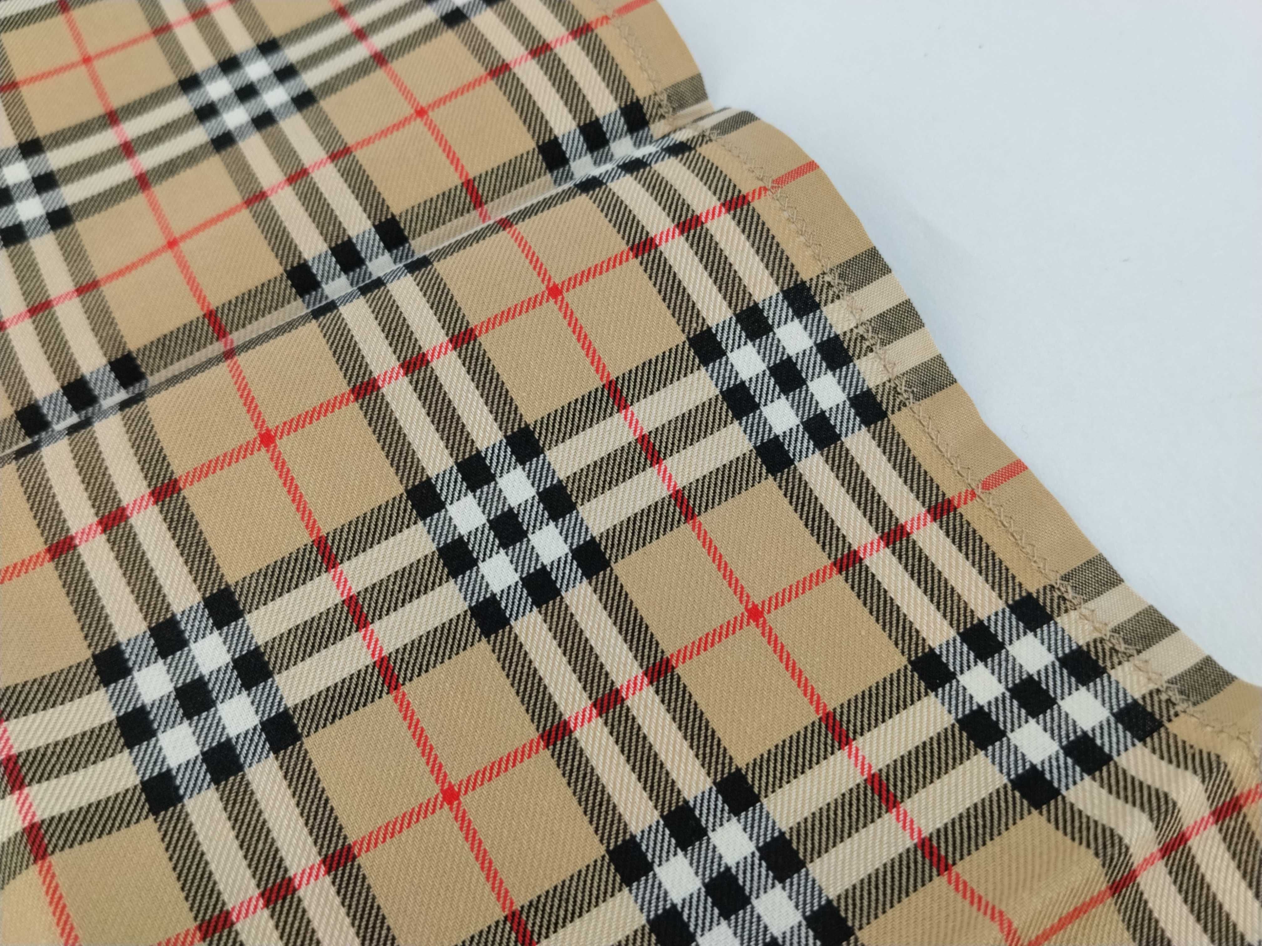 handkerchief/scarf with sticker, horse logo embroidery, Nova Check pattern, beige, and other accessories. — view 7