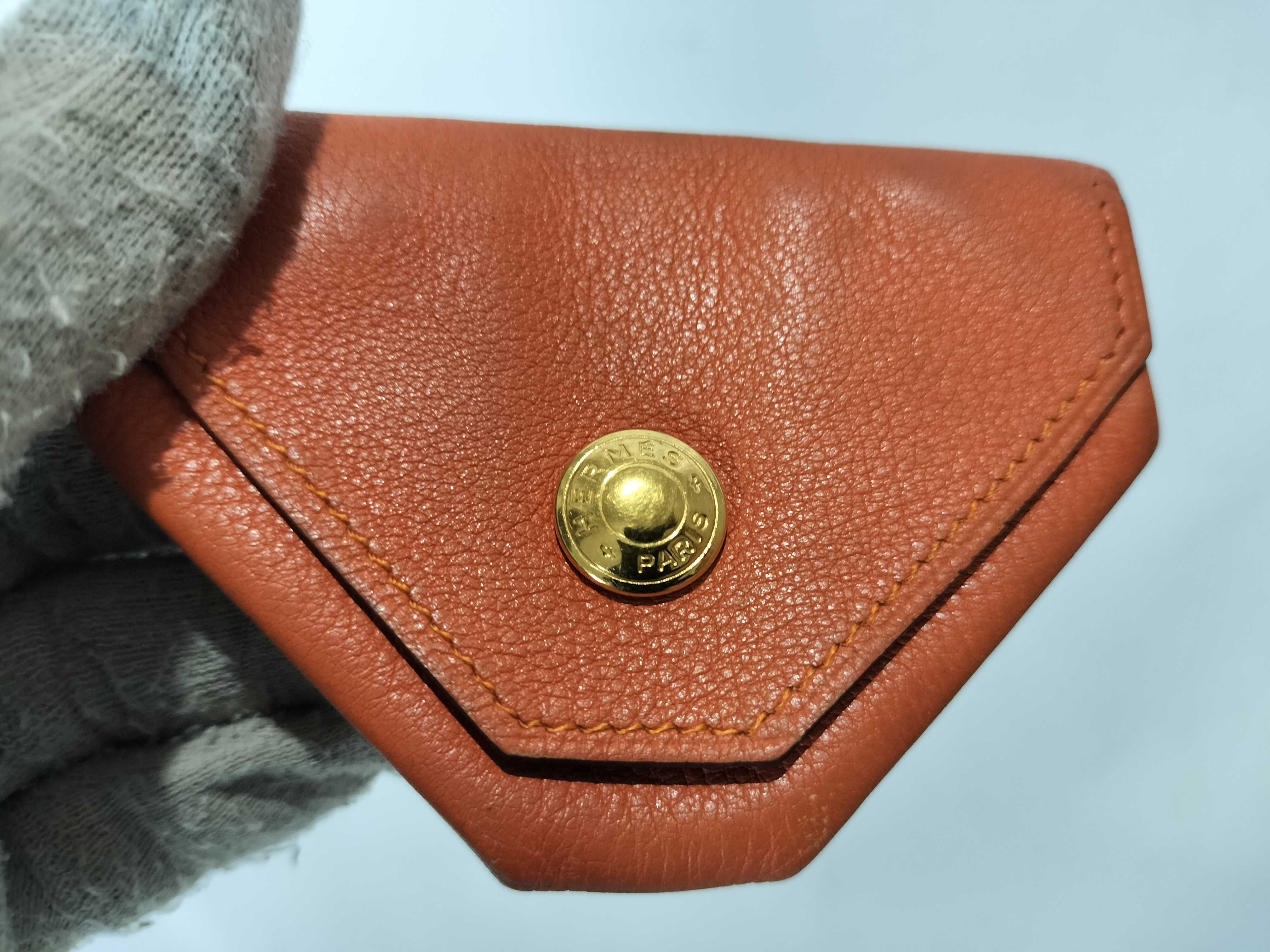 Vanquatriole Coin Case — view 2