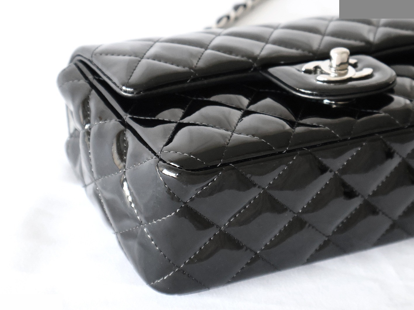 Mini Matelassé 20 Enamel Chain Shoulder Bag, Black — view 3