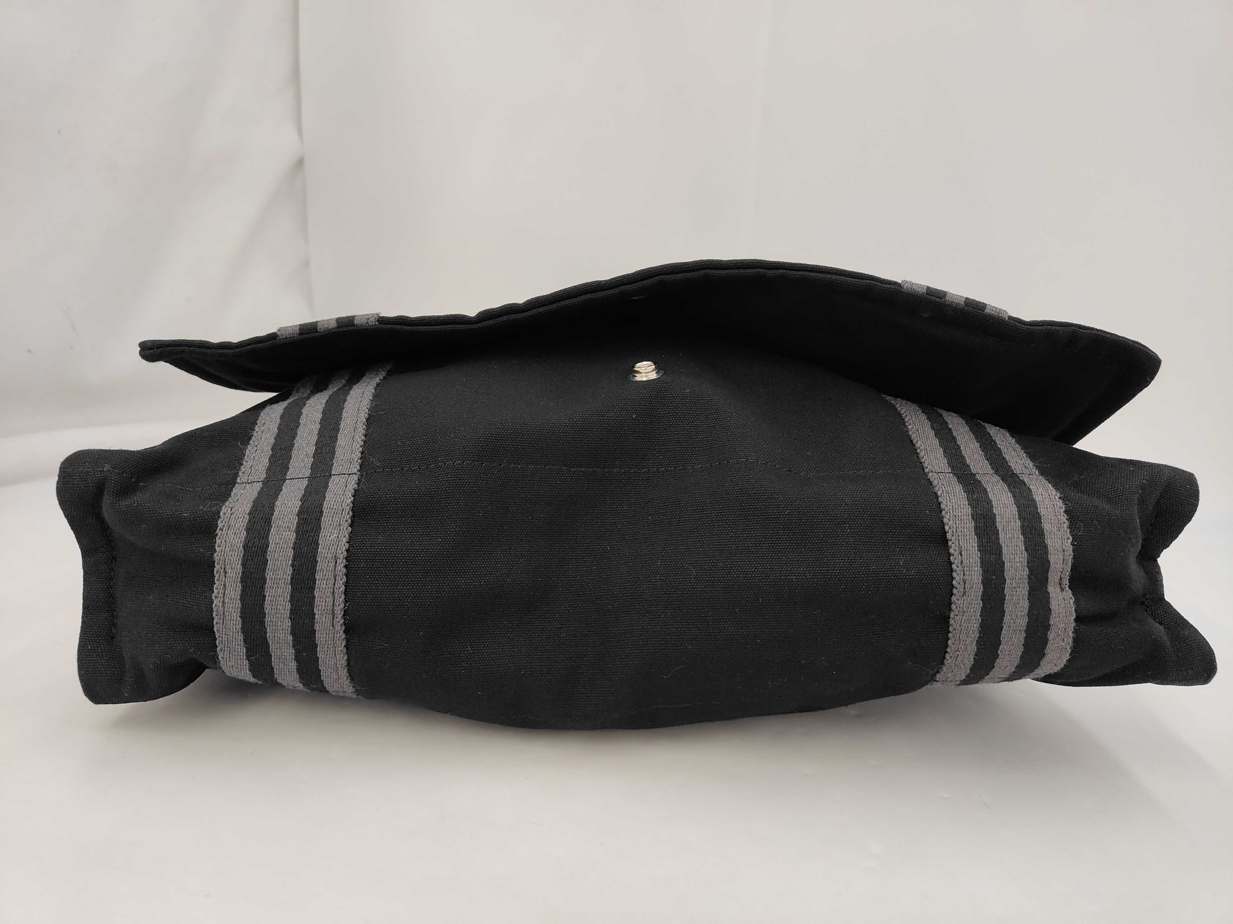 Yale Line Basas Shoulder Bag — view 7