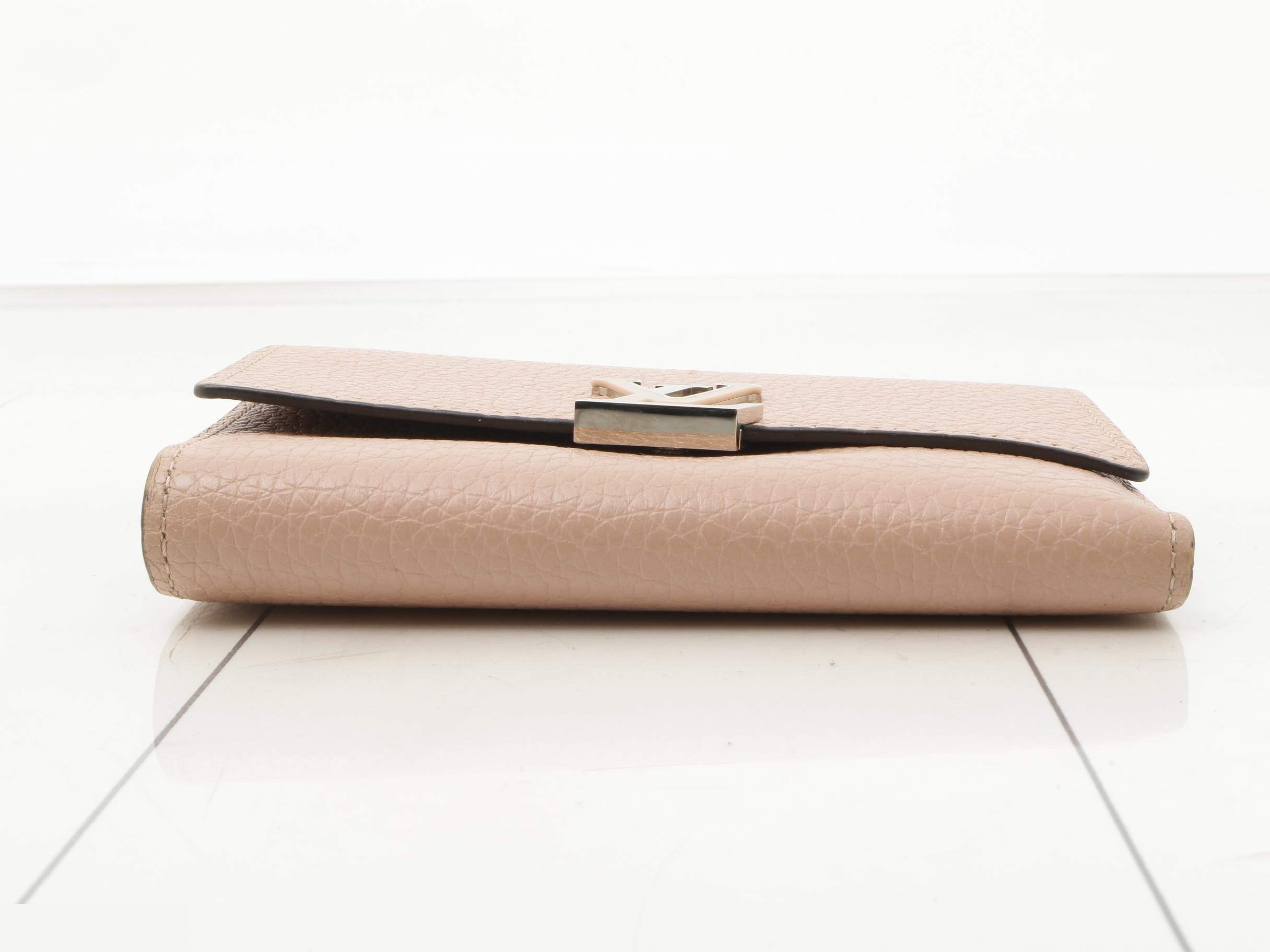 LV Taurillon Portefeuille Capucines Compact Magnolia M62156 — view 3