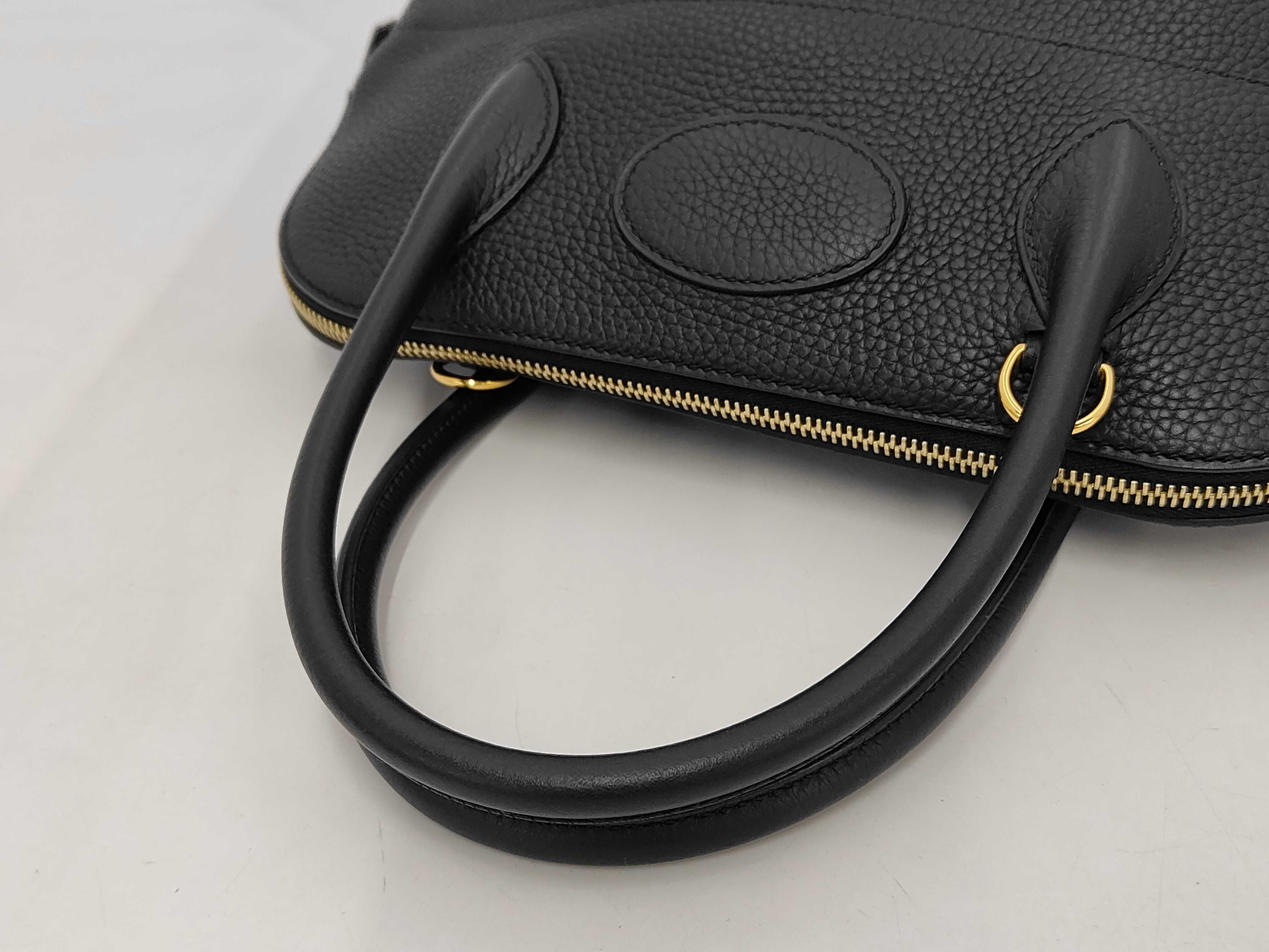 Bolide 31 Taurillon Clemence Leather Black D Stamp Gold Hardware Black Handbag — view 3