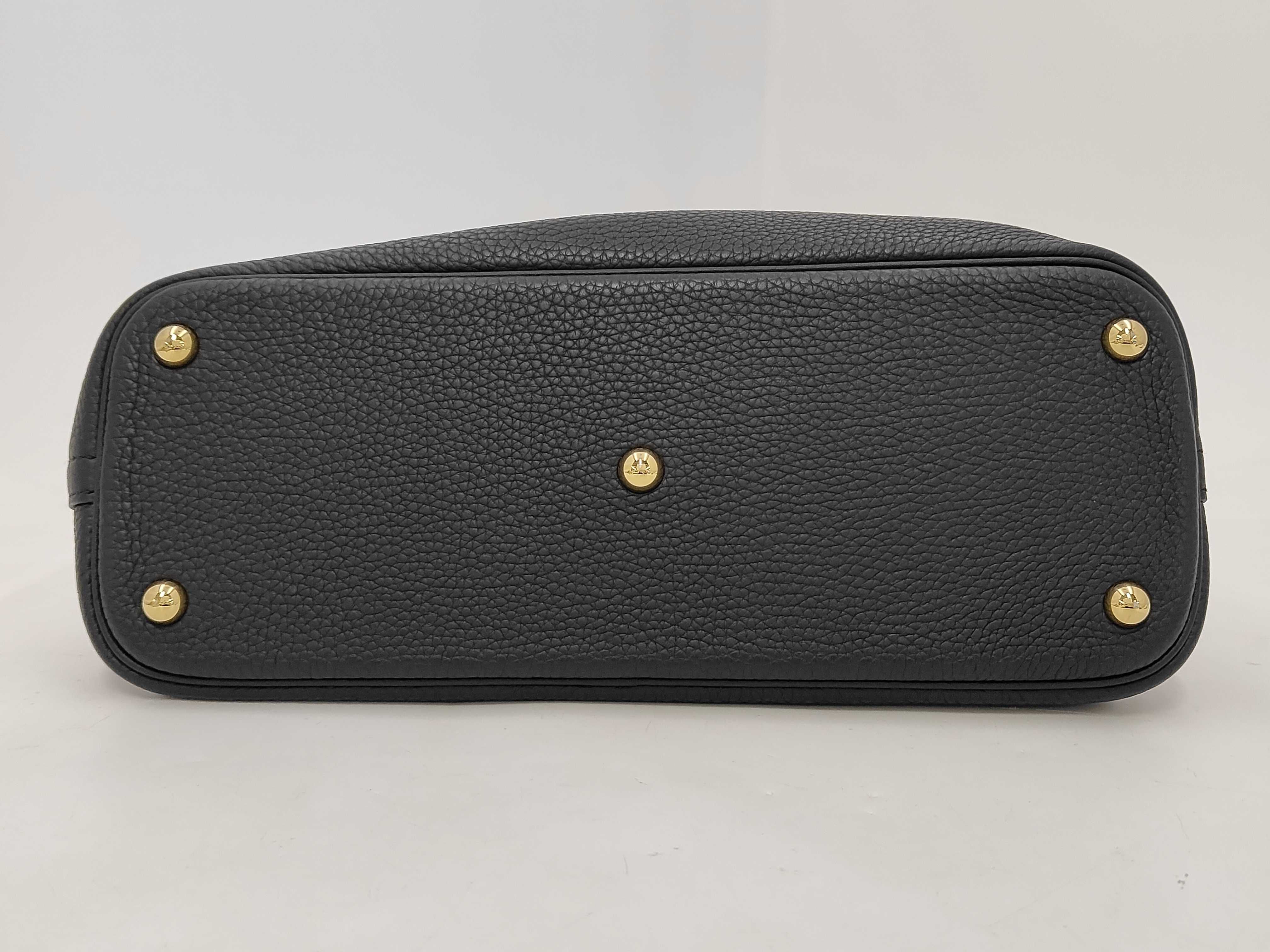Bolide 31 Taurillon Clemence Leather Black D Stamp Gold Hardware Black Handbag — view 6