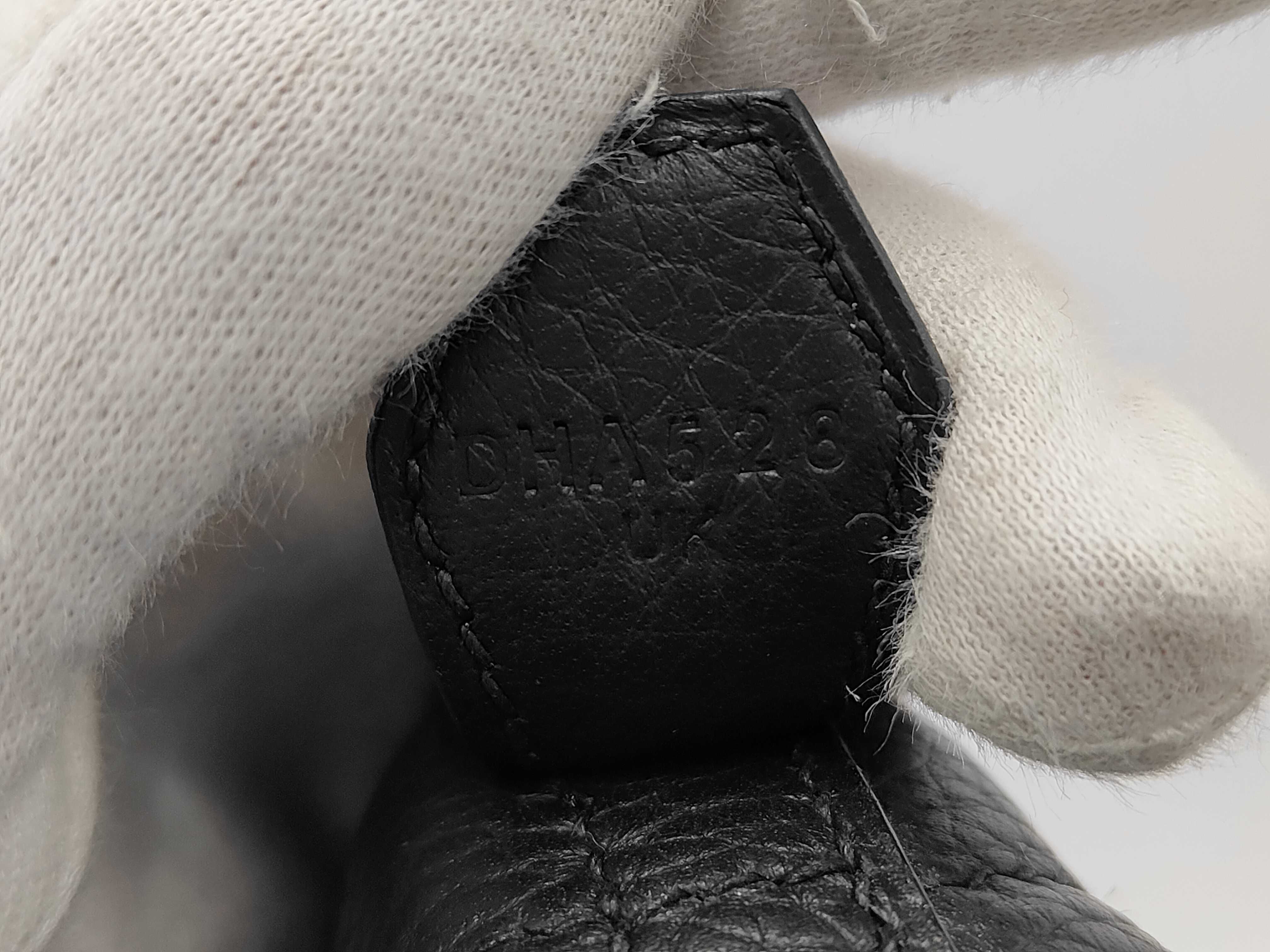 Bolide 31 Taurillon Clemence Leather Black D Stamp Gold Hardware Black Handbag — view 10