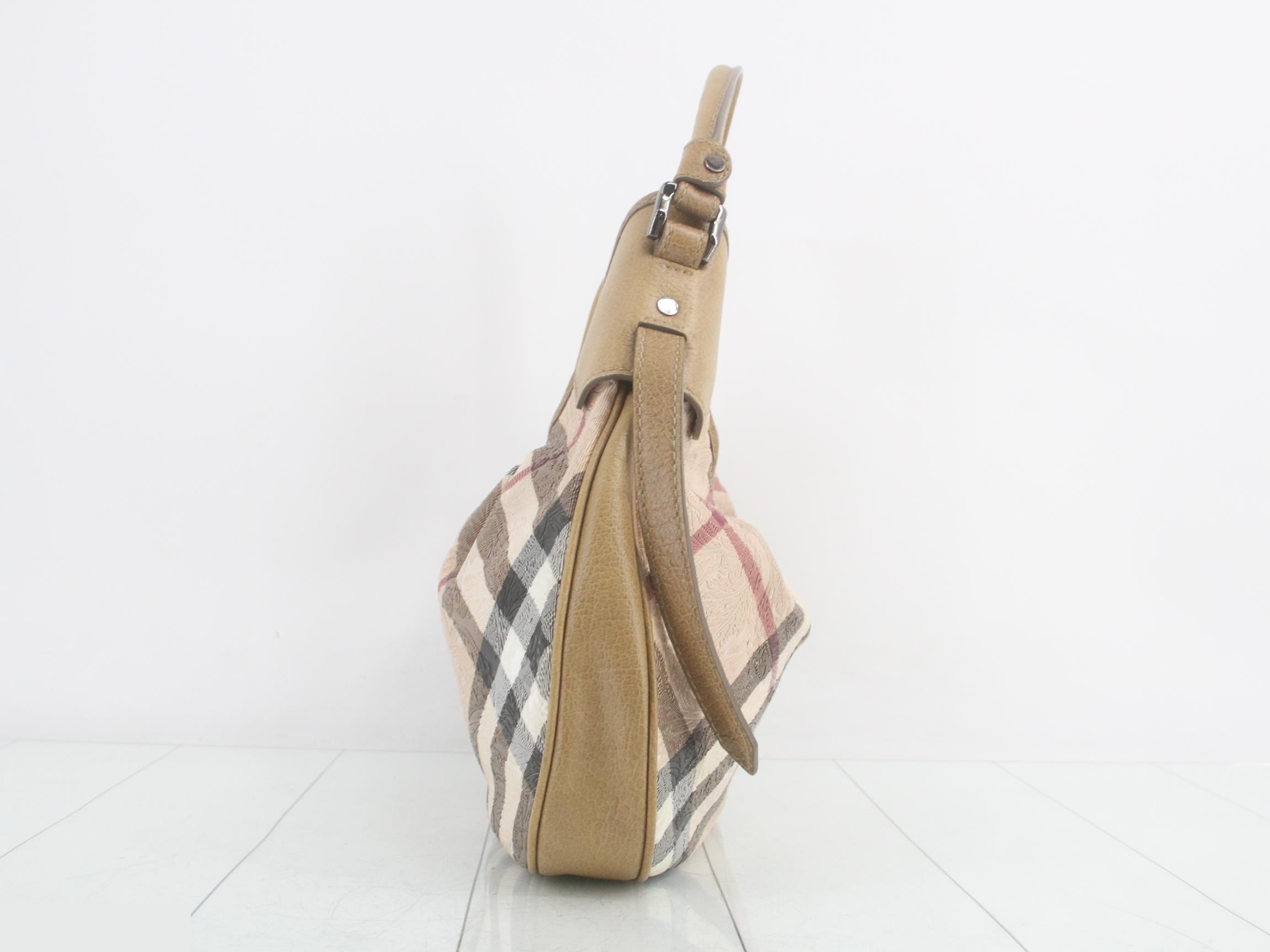 Other lines: Nova Check Embossed Leaf Bags/Shoulder Bags — view 3