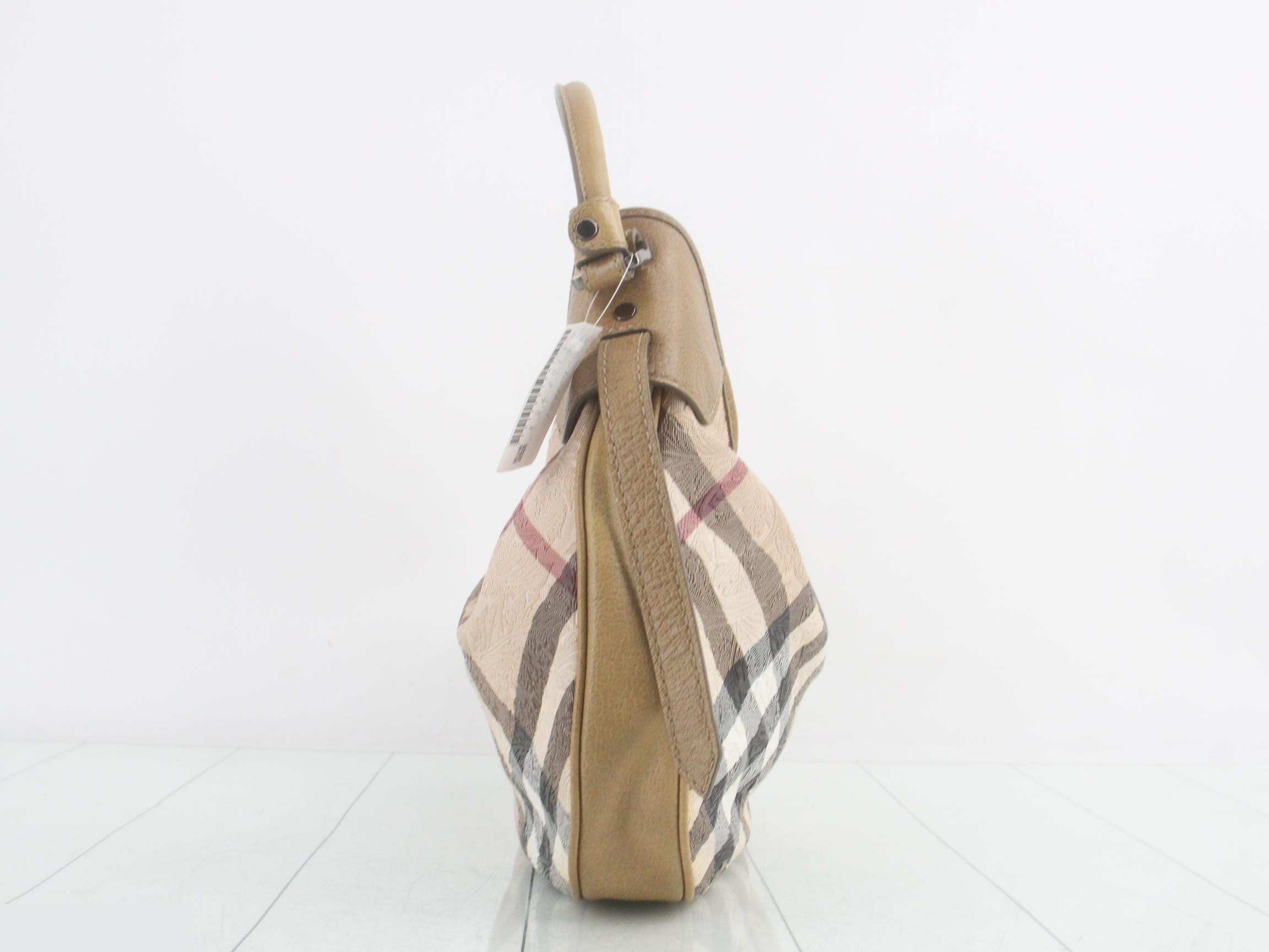 Other lines: Nova Check Embossed Leaf Bags/Shoulder Bags — view 4