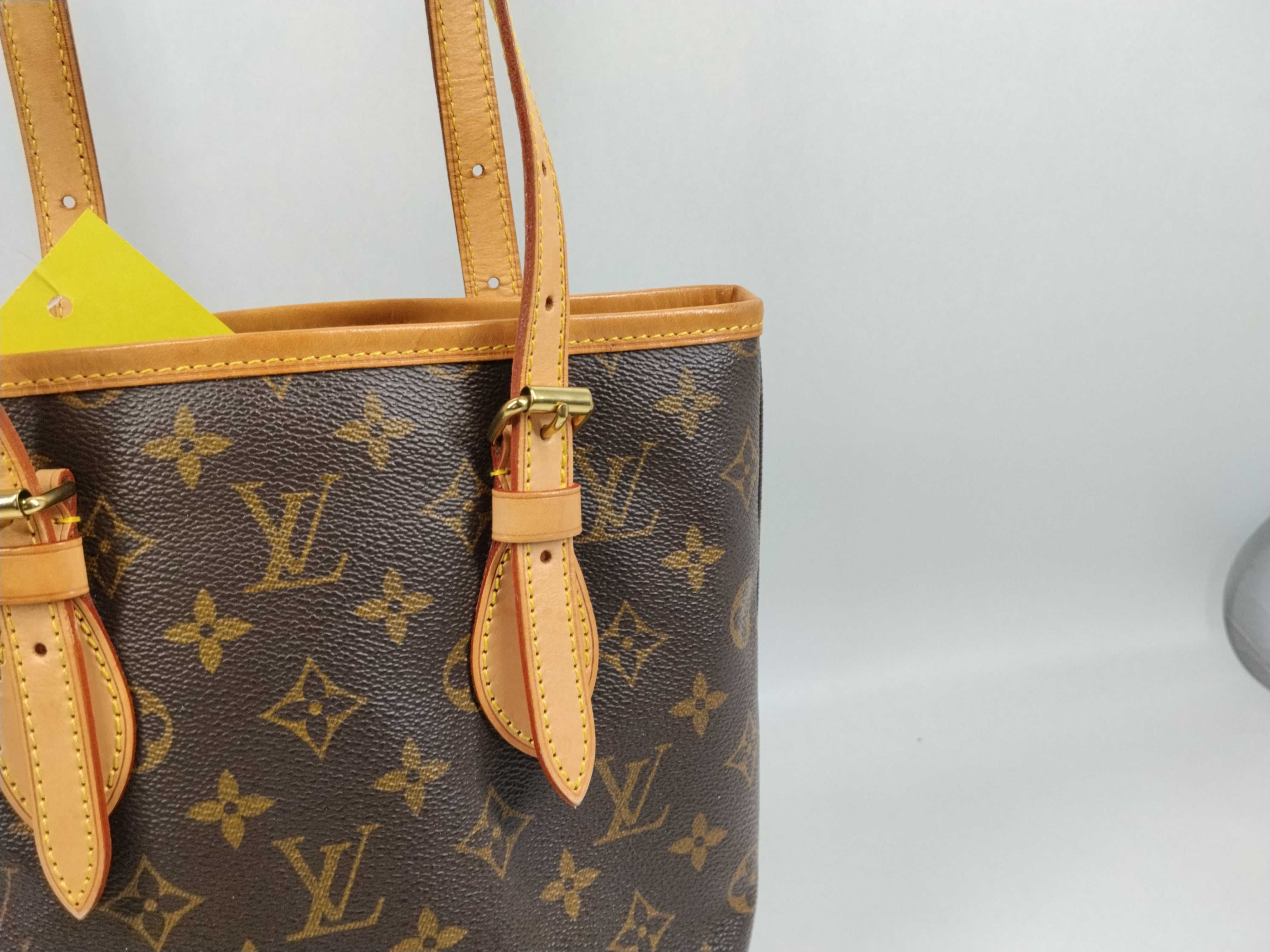 Monogram Bucket PM Shoulder Bag Tote Bag — view 3