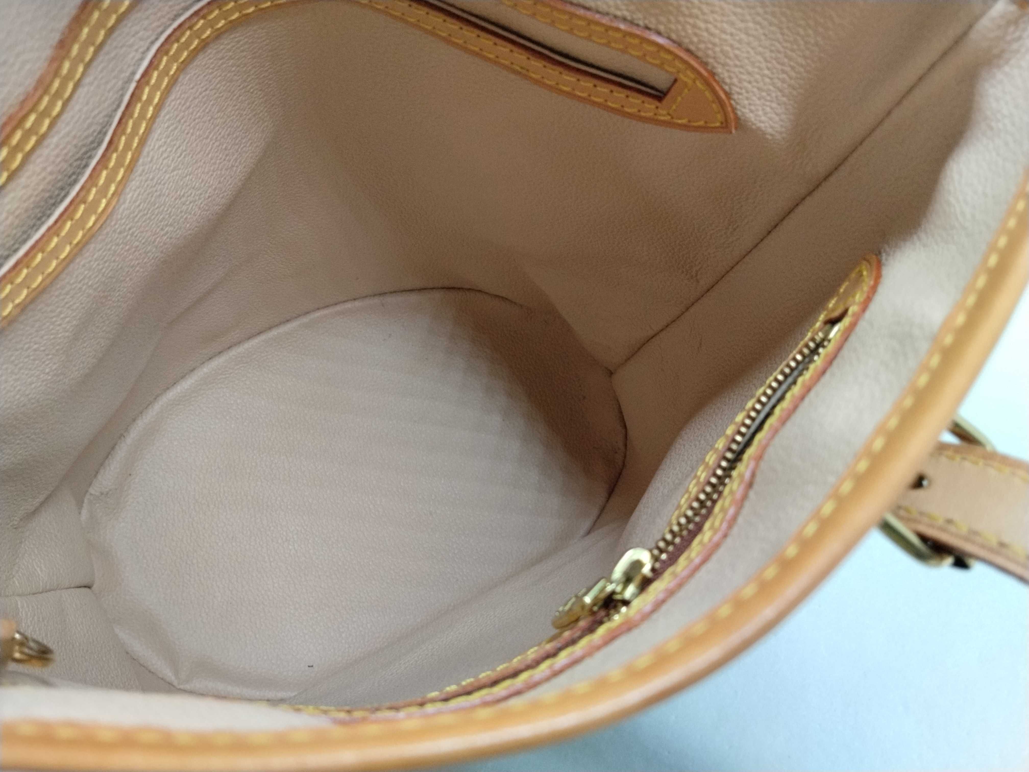 Monogram Bucket PM Shoulder Bag Tote Bag — view 8