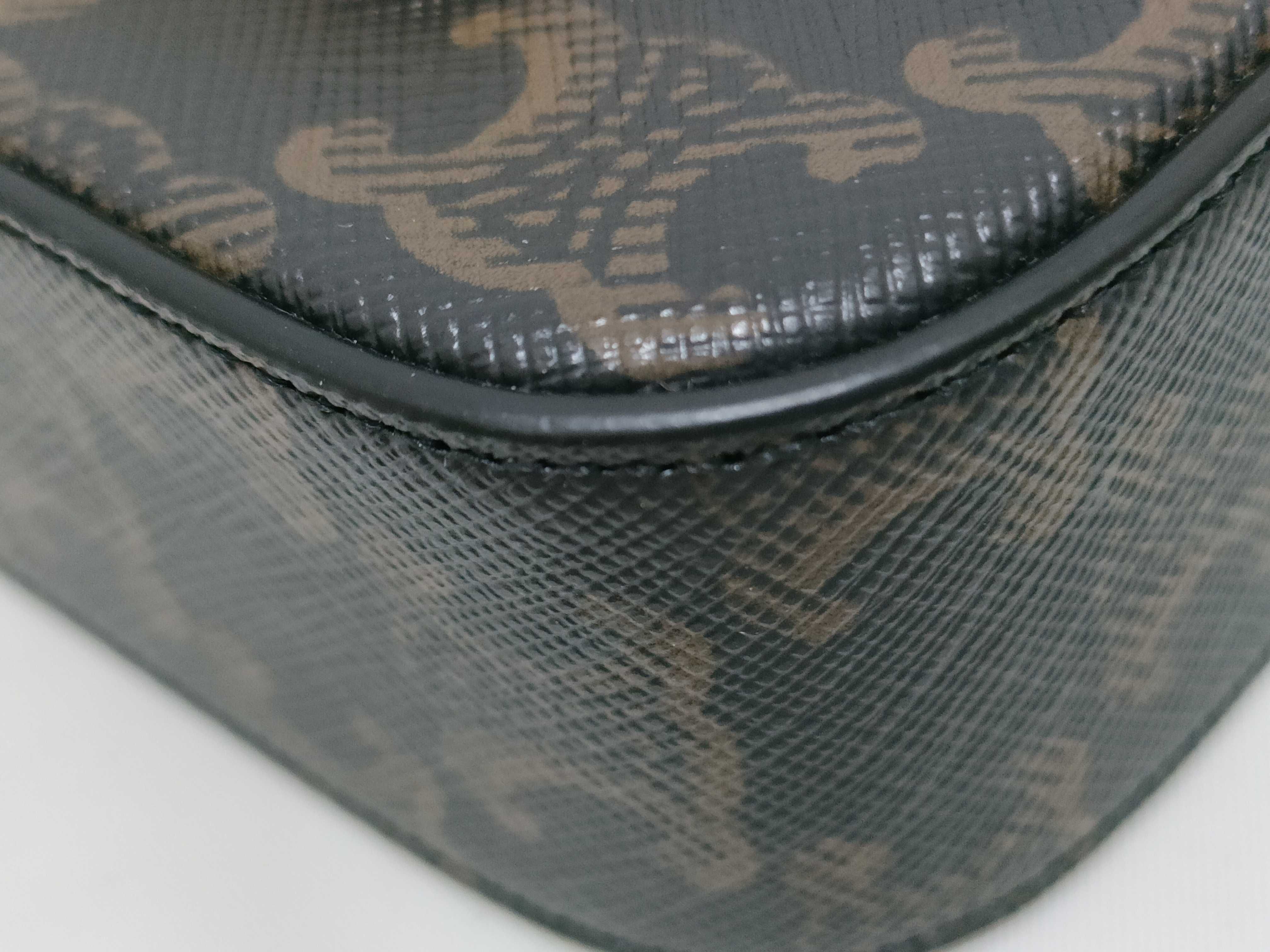 Triomphe Shoulder Bag Mini Shoulder Bag — view 6