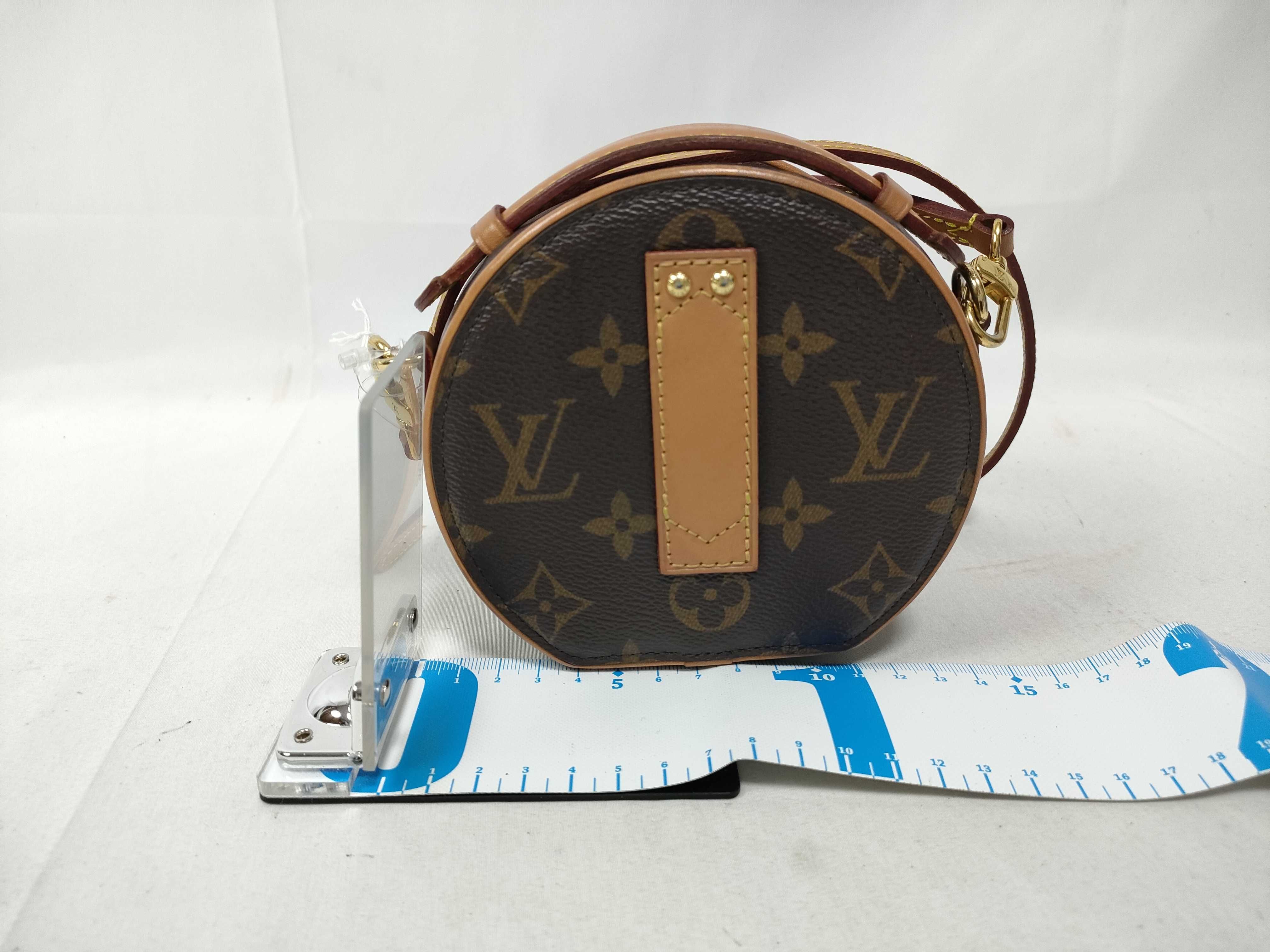Monogram M44699 Monogram Mini Boite Chapeau Shoulder Bag Handbag — view 2