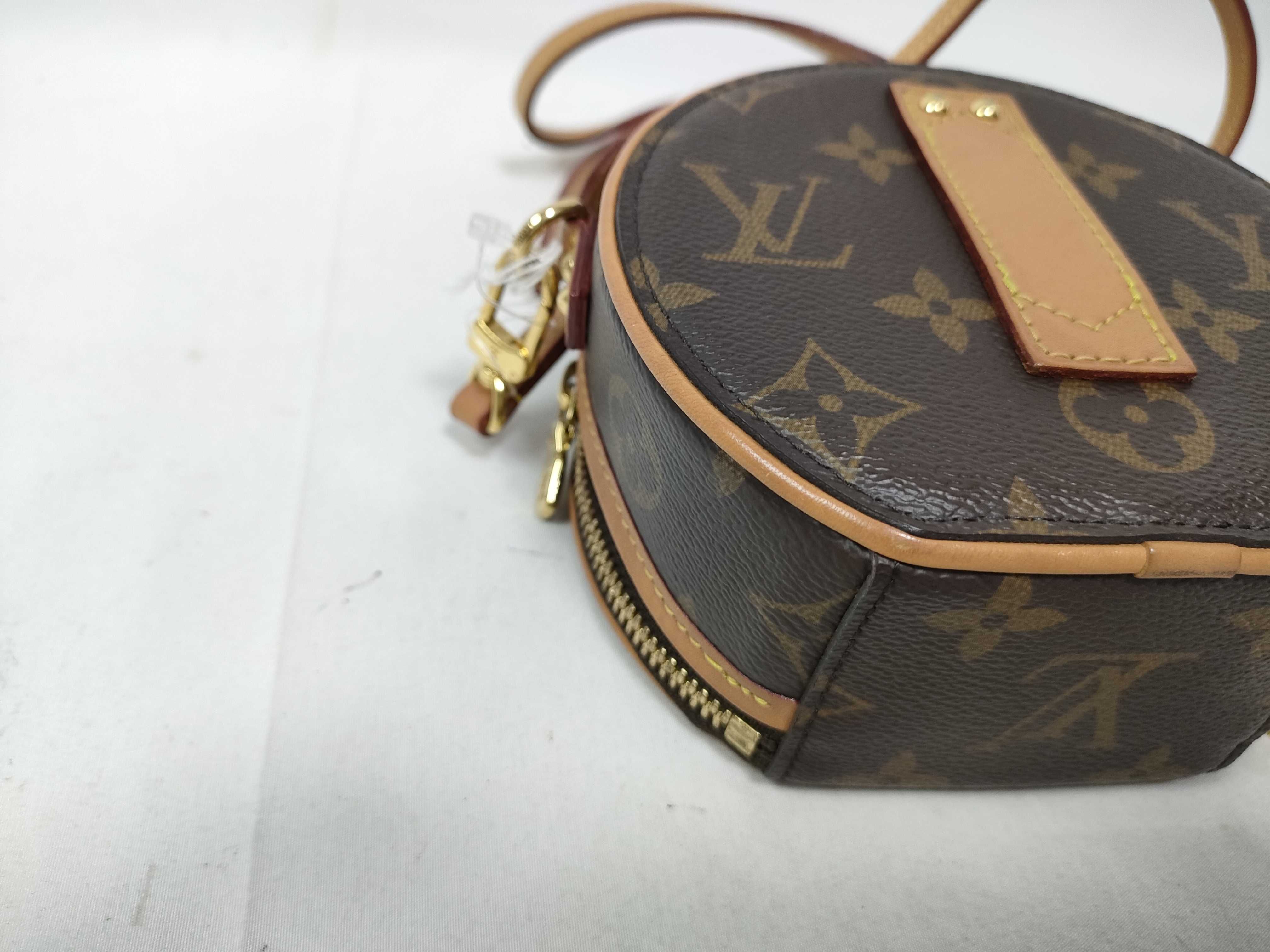 Monogram M44699 Monogram Mini Boite Chapeau Shoulder Bag Handbag — view 4