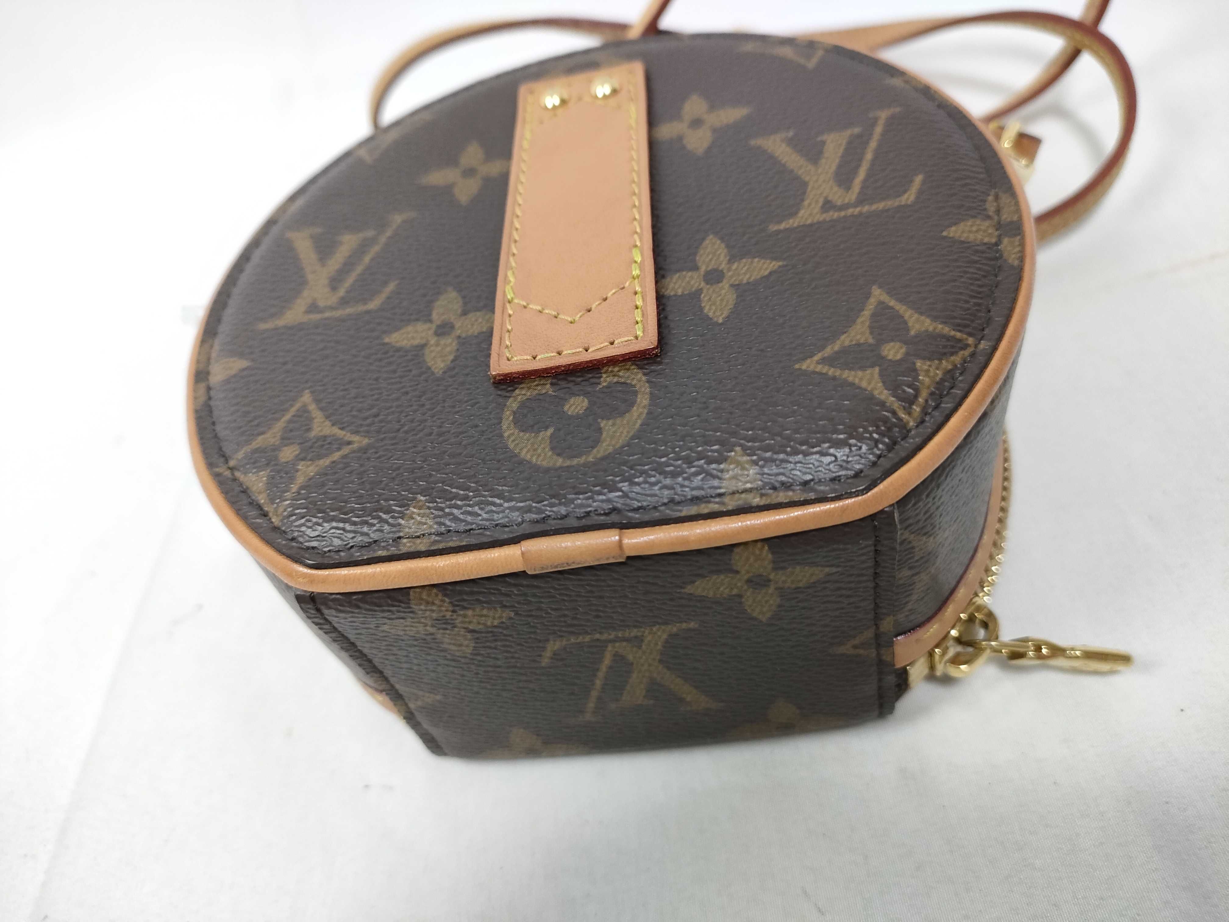 Monogram M44699 Monogram Mini Boite Chapeau Shoulder Bag Handbag — view 5