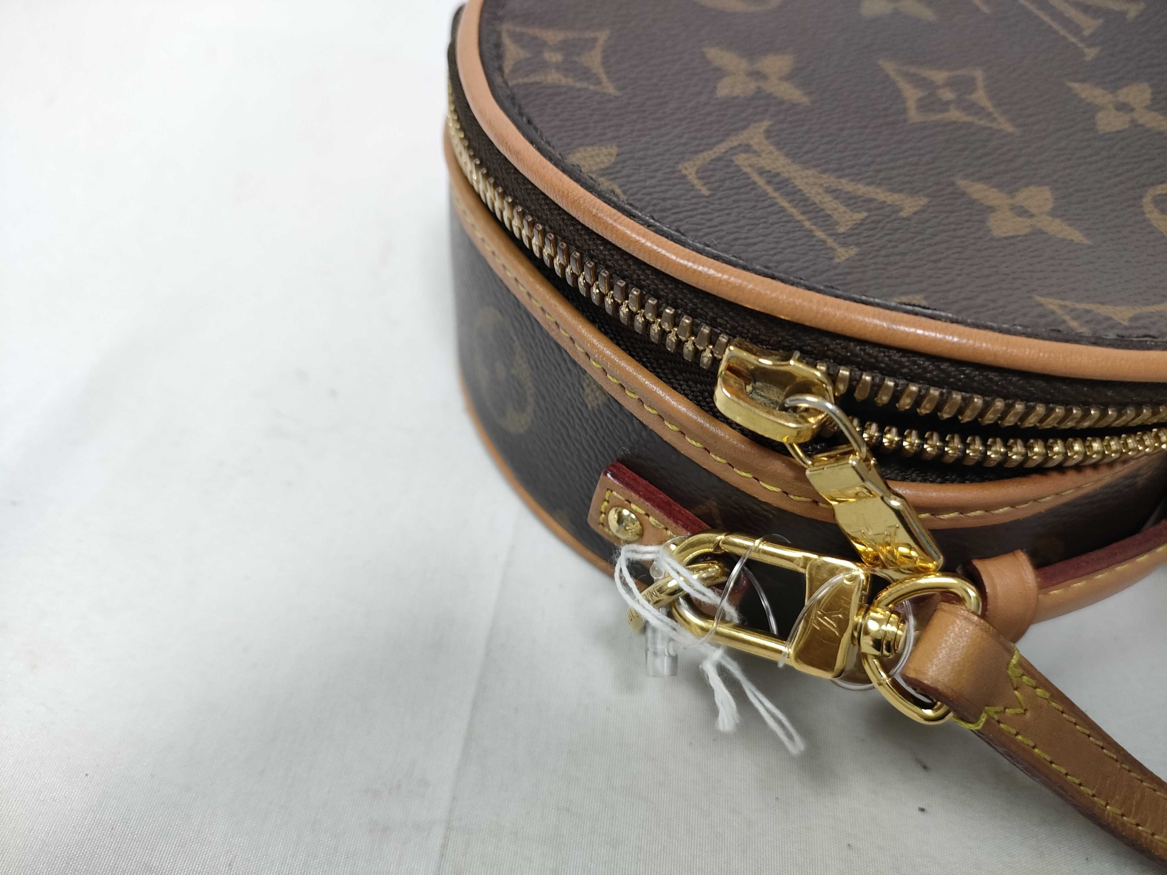 Monogram M44699 Monogram Mini Boite Chapeau Shoulder Bag Handbag — view 9