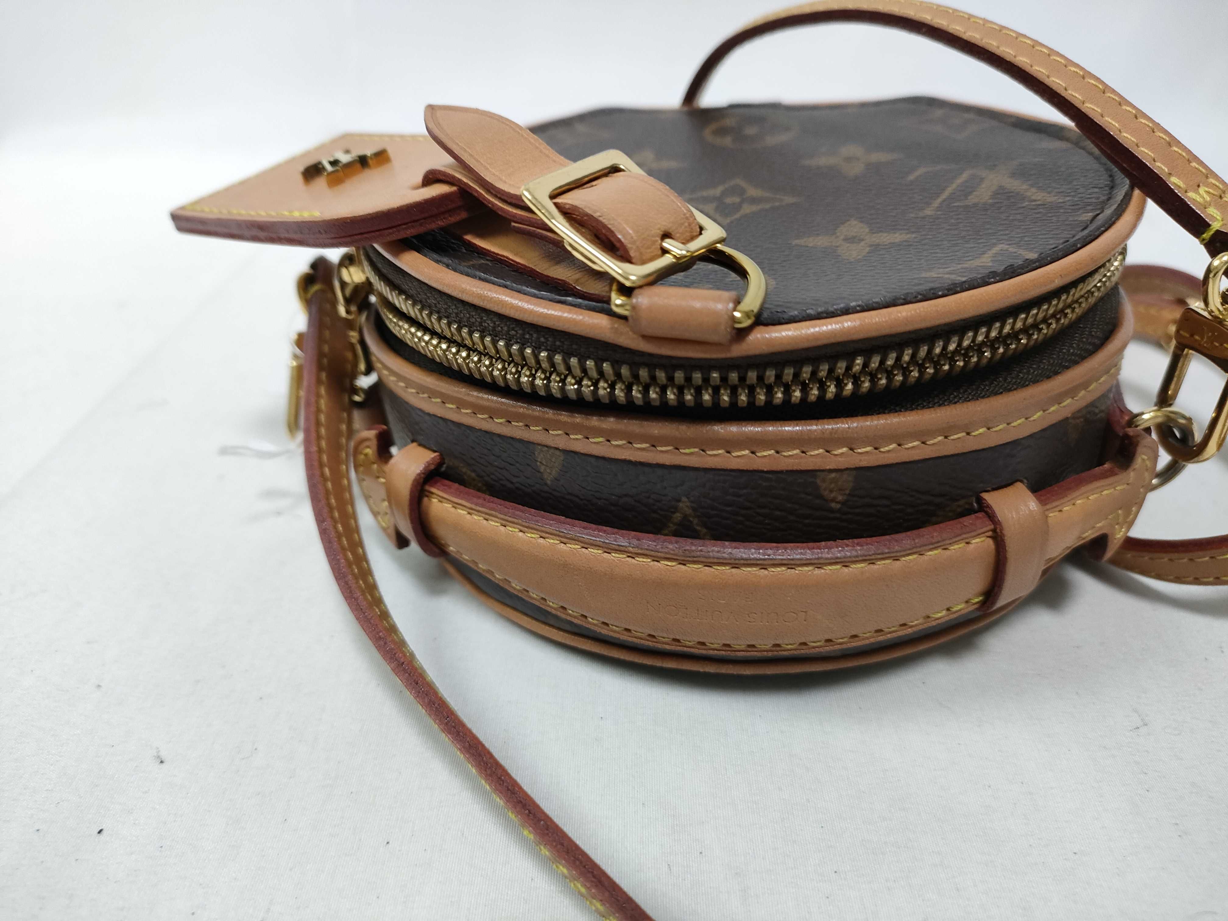 Monogram M44699 Monogram Mini Boite Chapeau Shoulder Bag Handbag — view 10