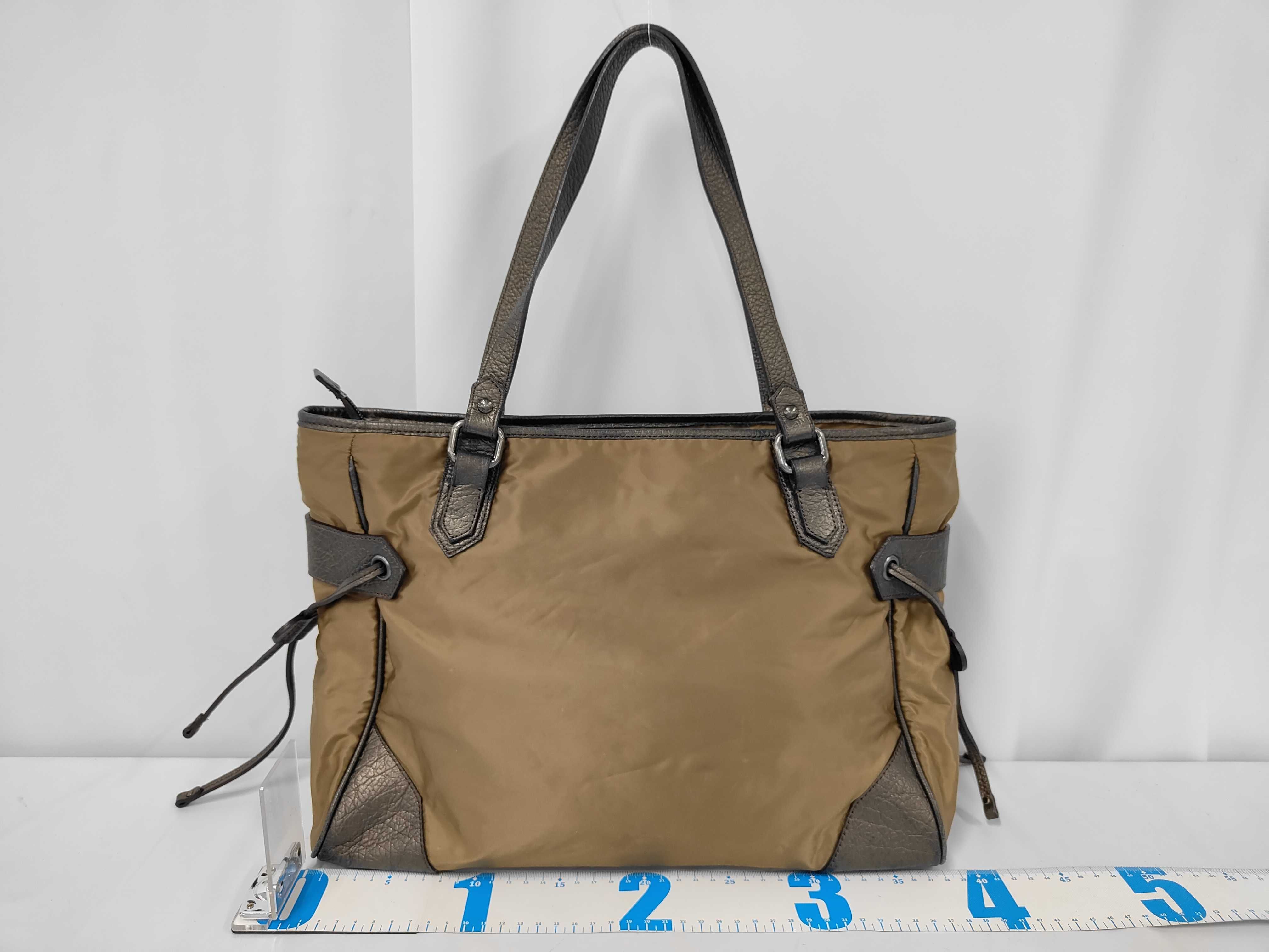 tote bag, nylon, khaki. — view 2