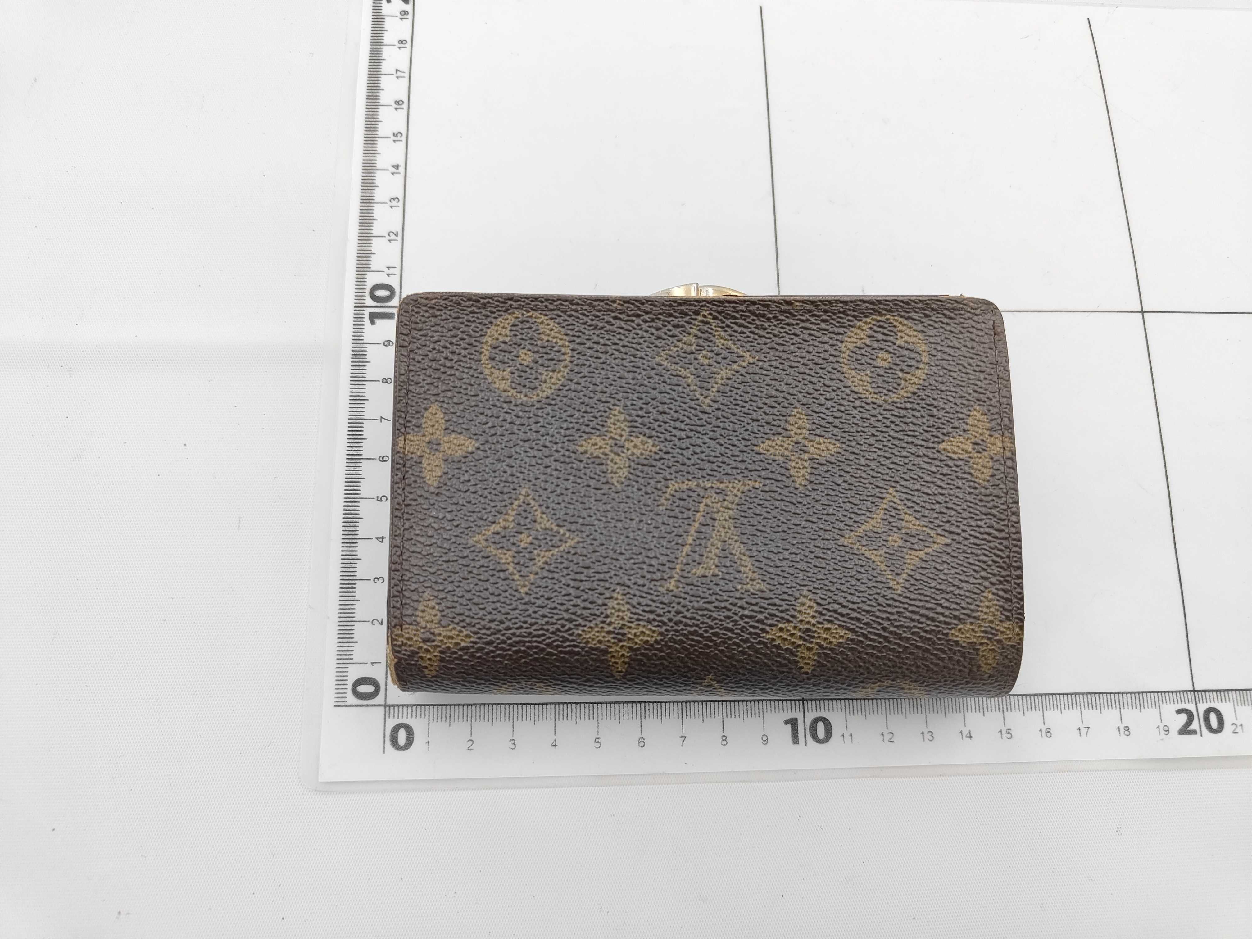 Monogram M61663 Portemonnaie Viennois Wallet — view 2
