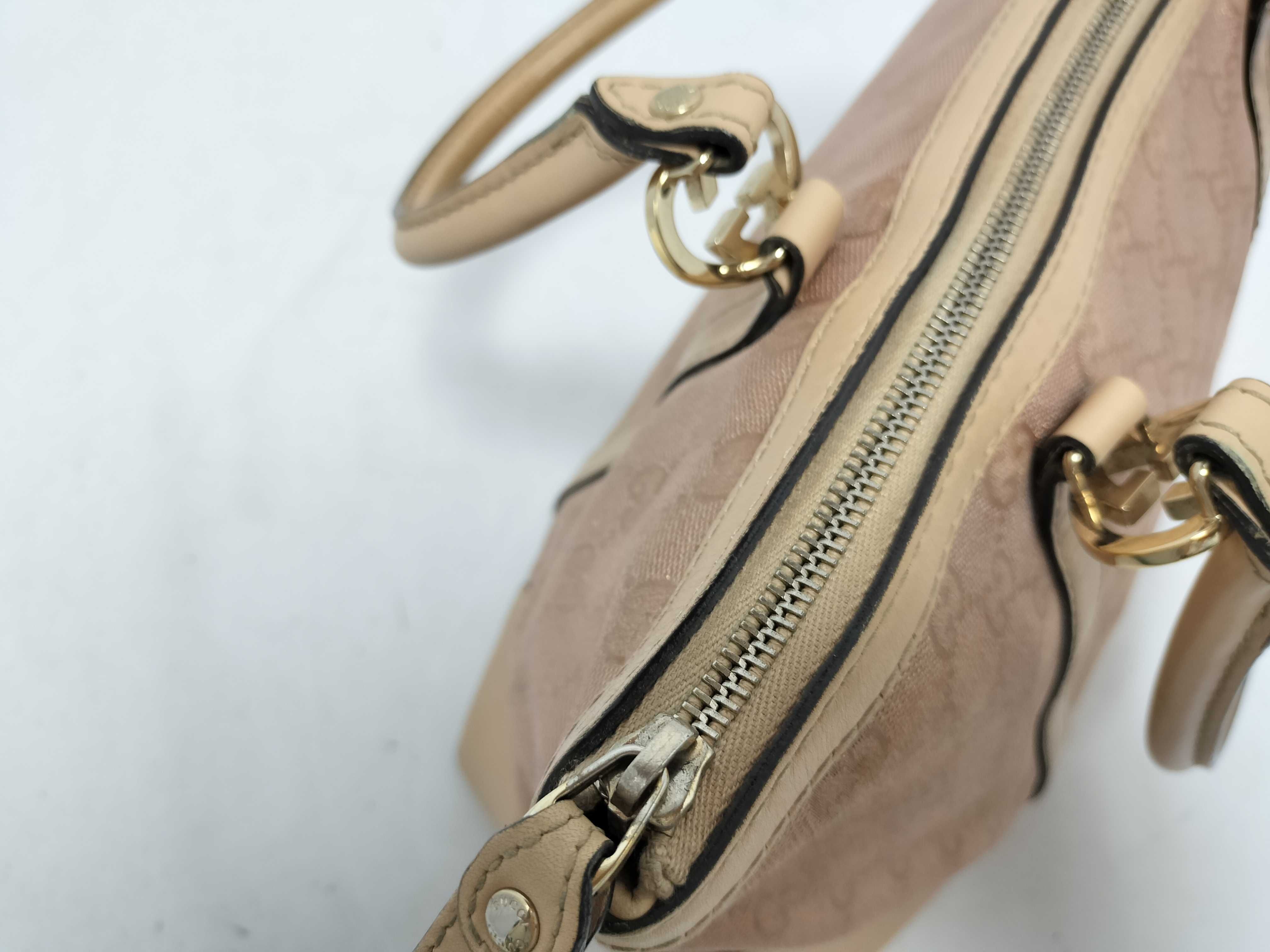 GG Canvas Gucci Hand Tote Bag — view 5