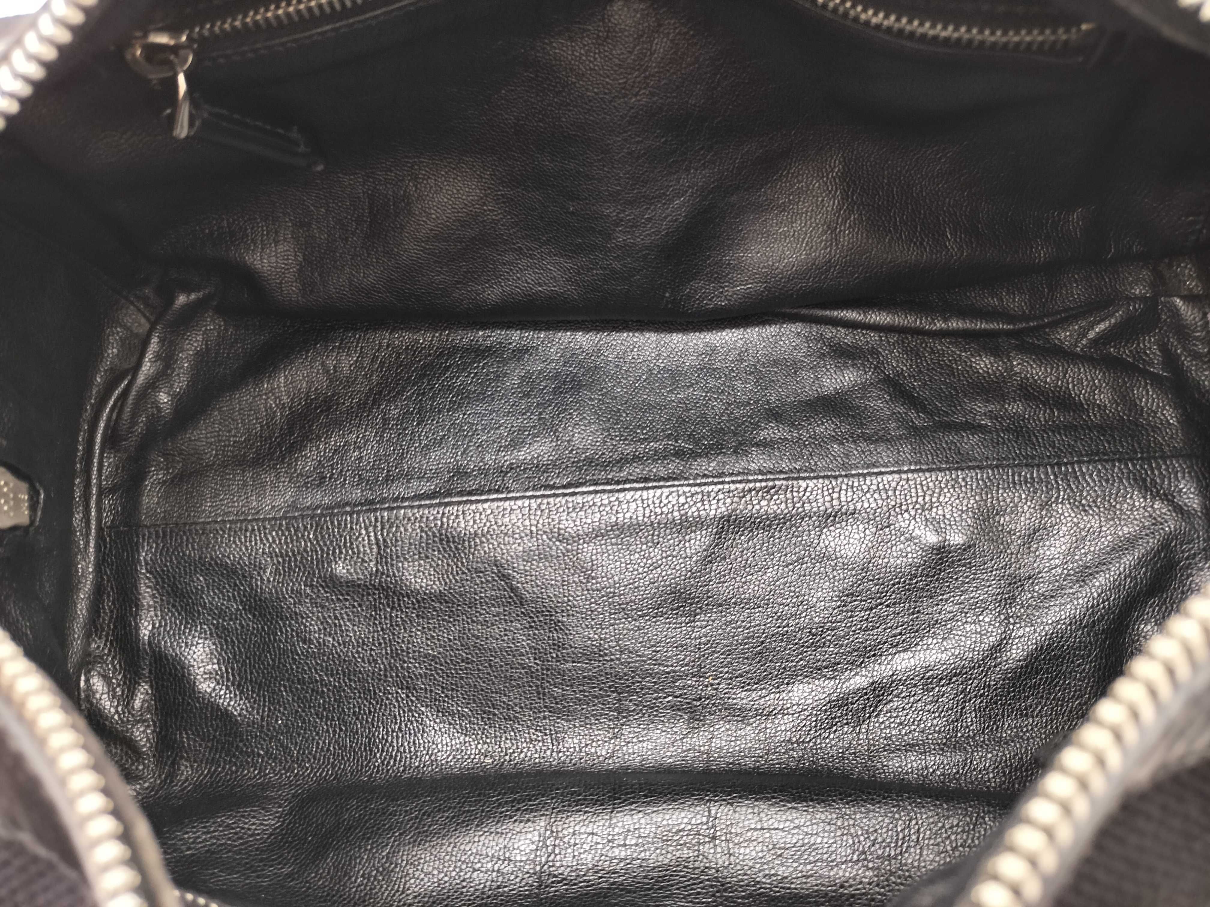 triangle plate handbag tote bag black handbag — view 14