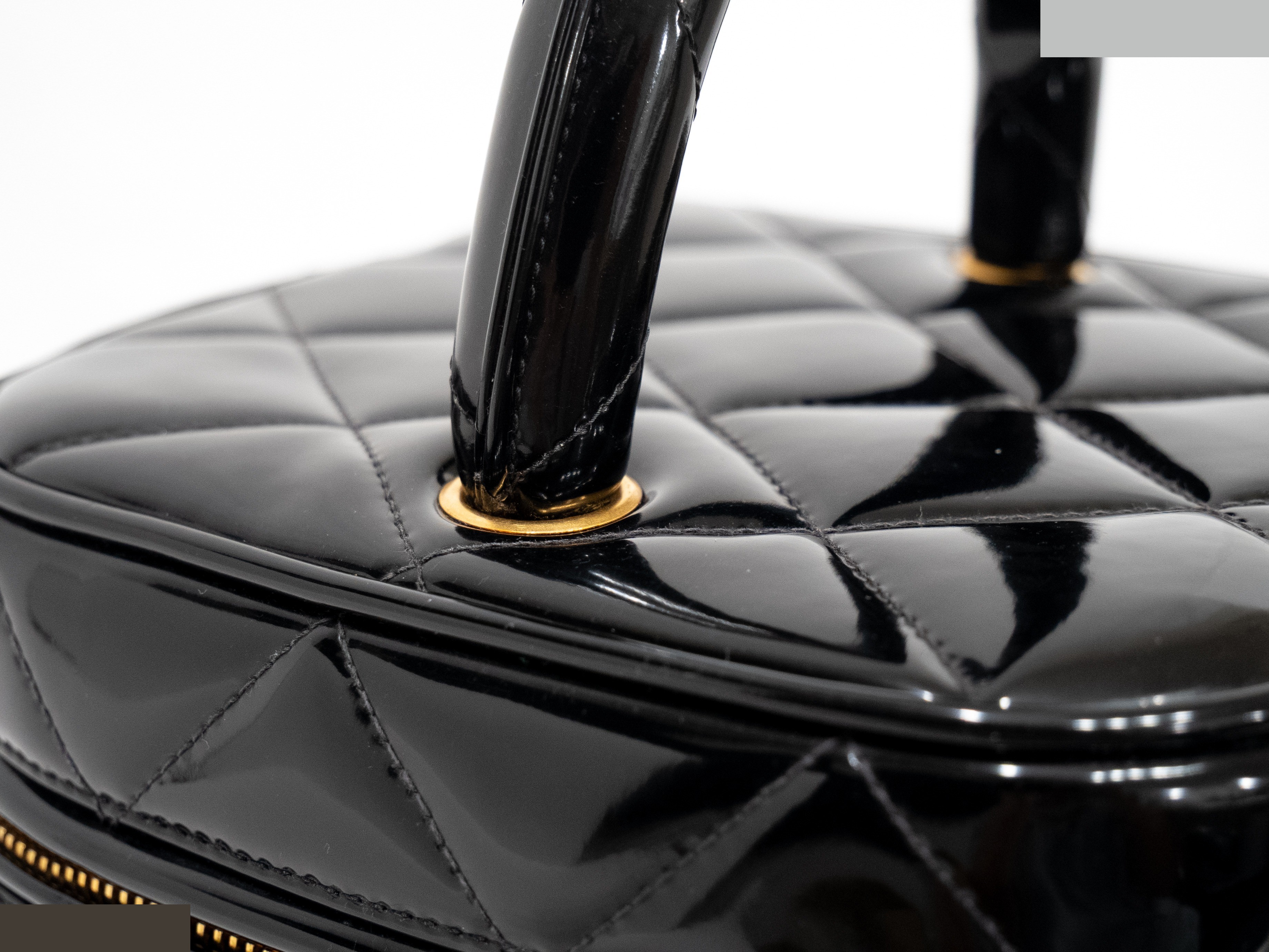 Patent leather vanity case — view 7