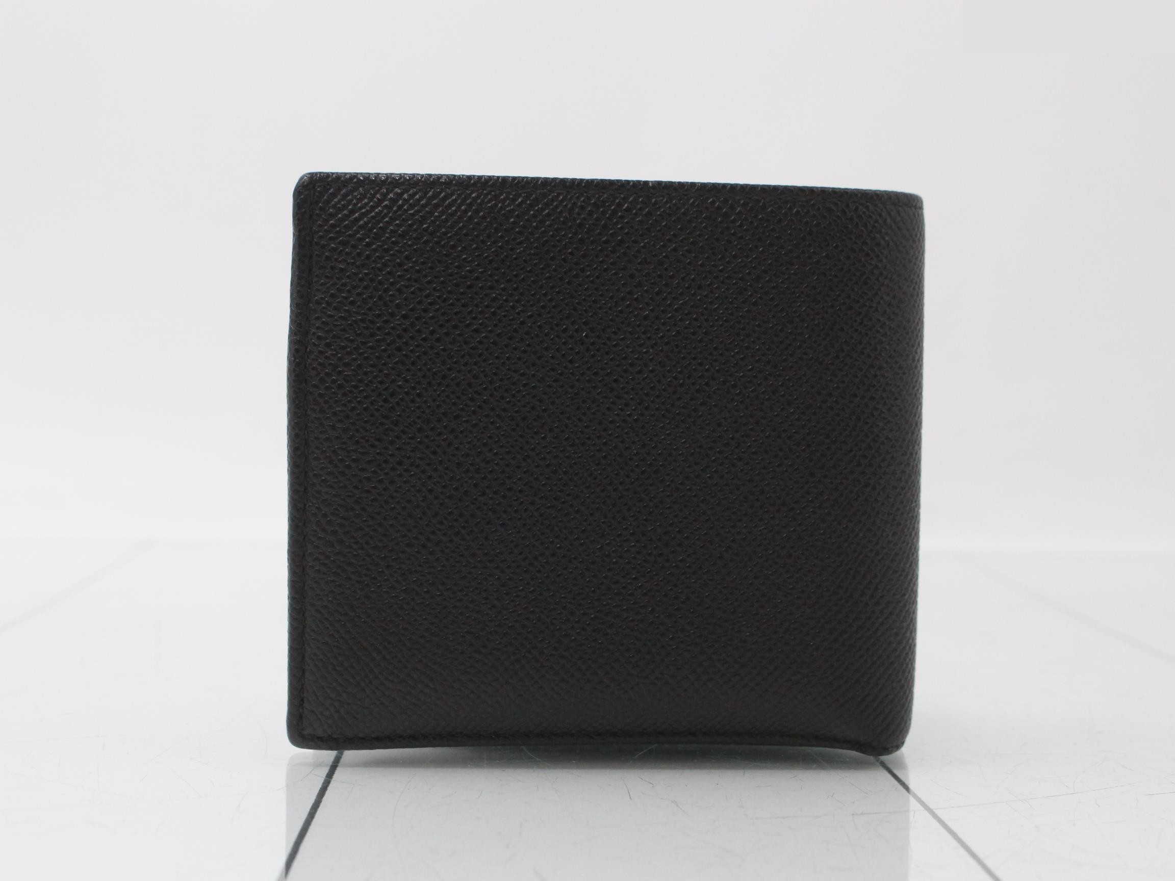 Man bi-fold wallet — view 2