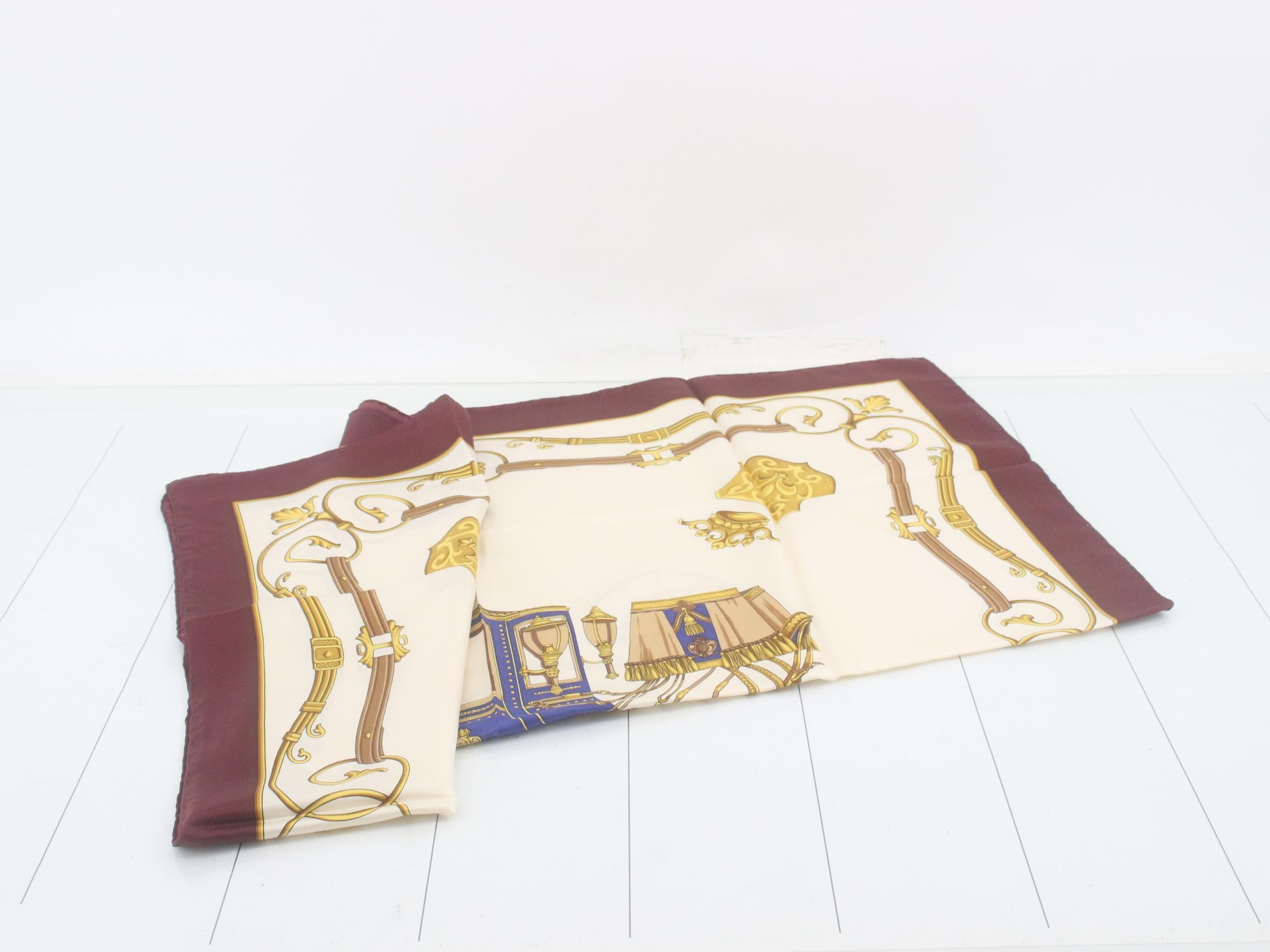 scarf — view 3