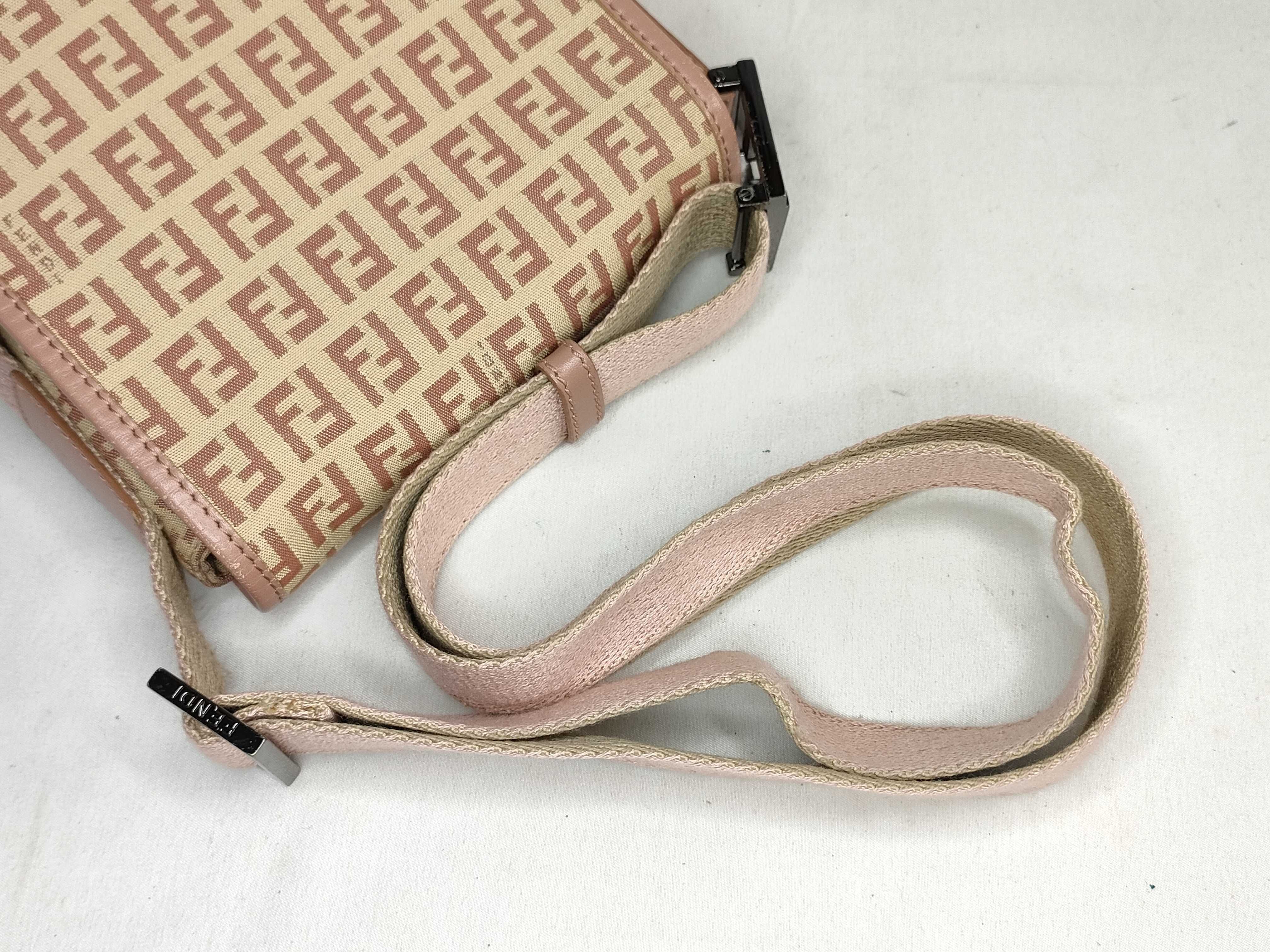 Zucchino Canvas Leather Shoulder Bag 8BR323 Shoulder Bag — view 3