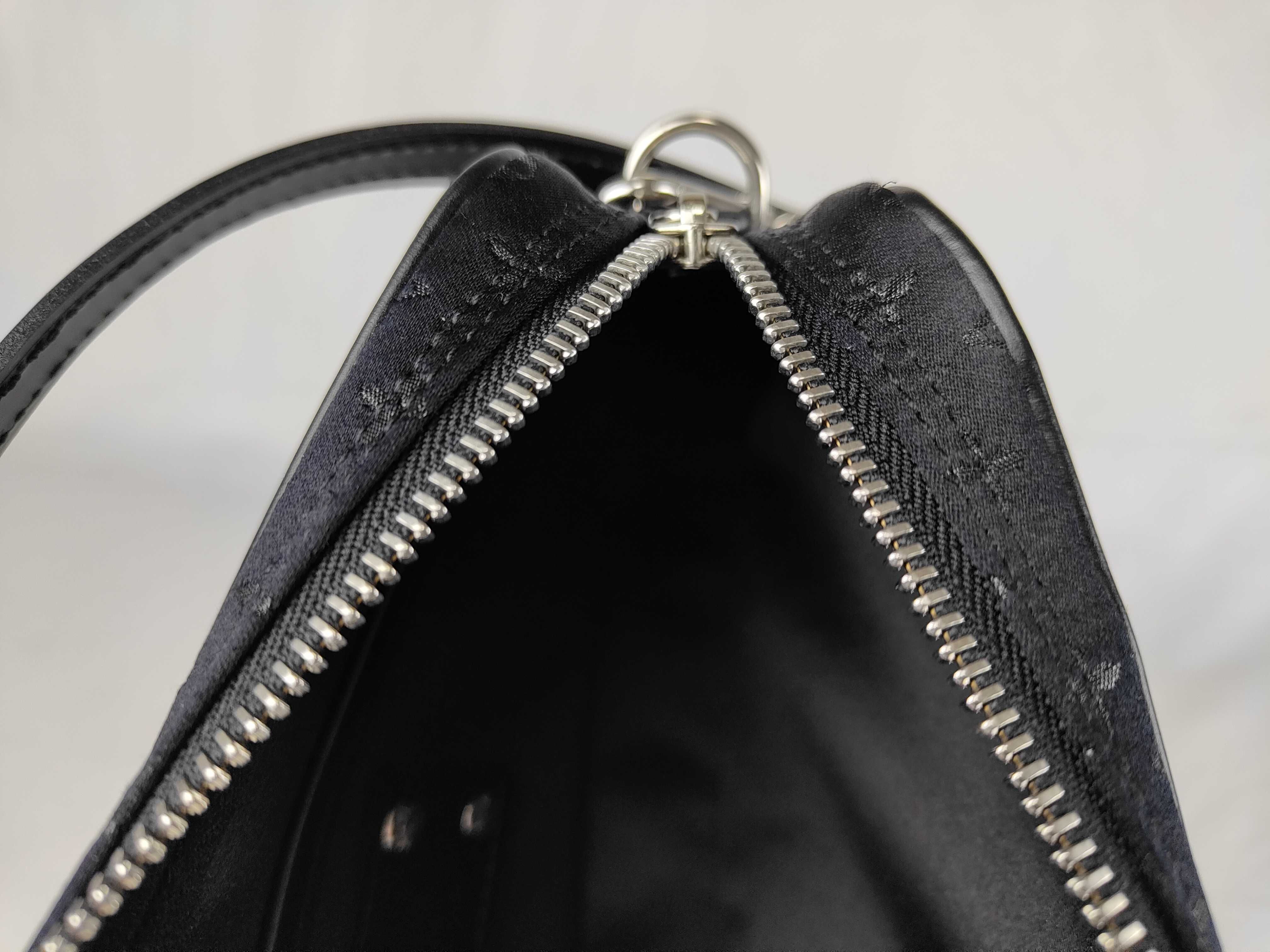 Monogram Contes de Fées Pochette M92275 Handbag — view 12
