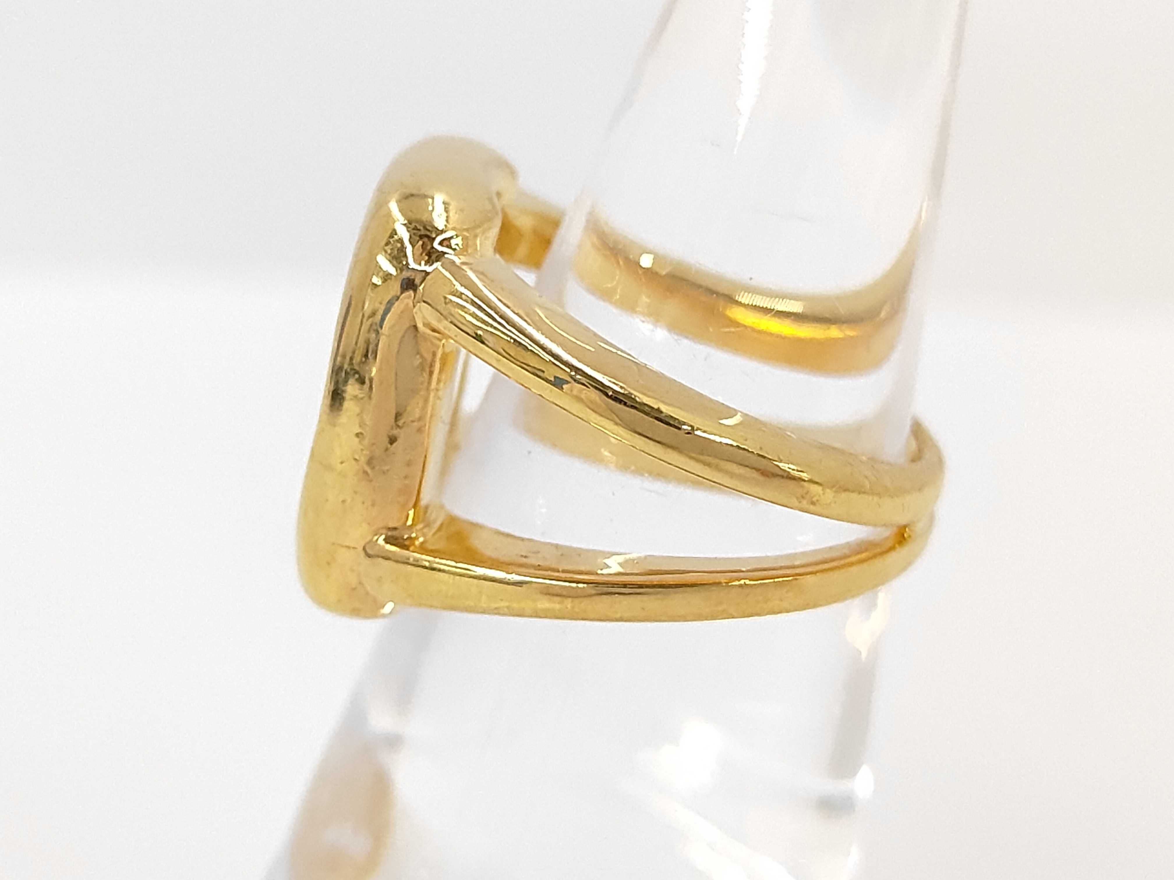 Corozo Gold Ring — view 2