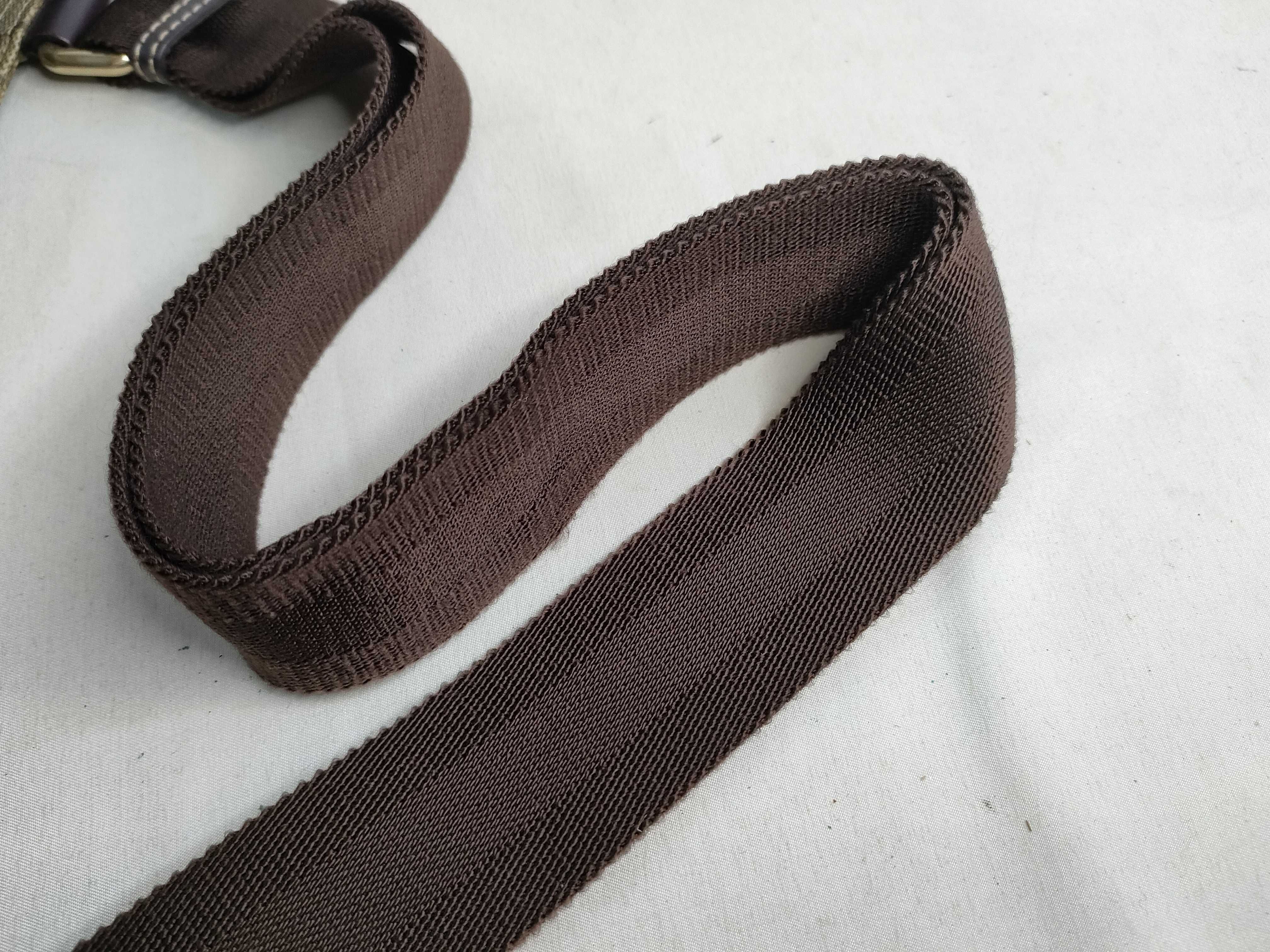 GG Supreme Shoulder Bag — view 4