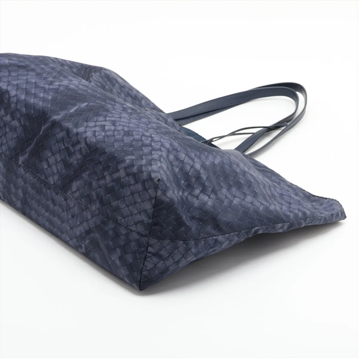 Intrecciato Illusion Nylon x Leather Tote Bag, Blue — view 3