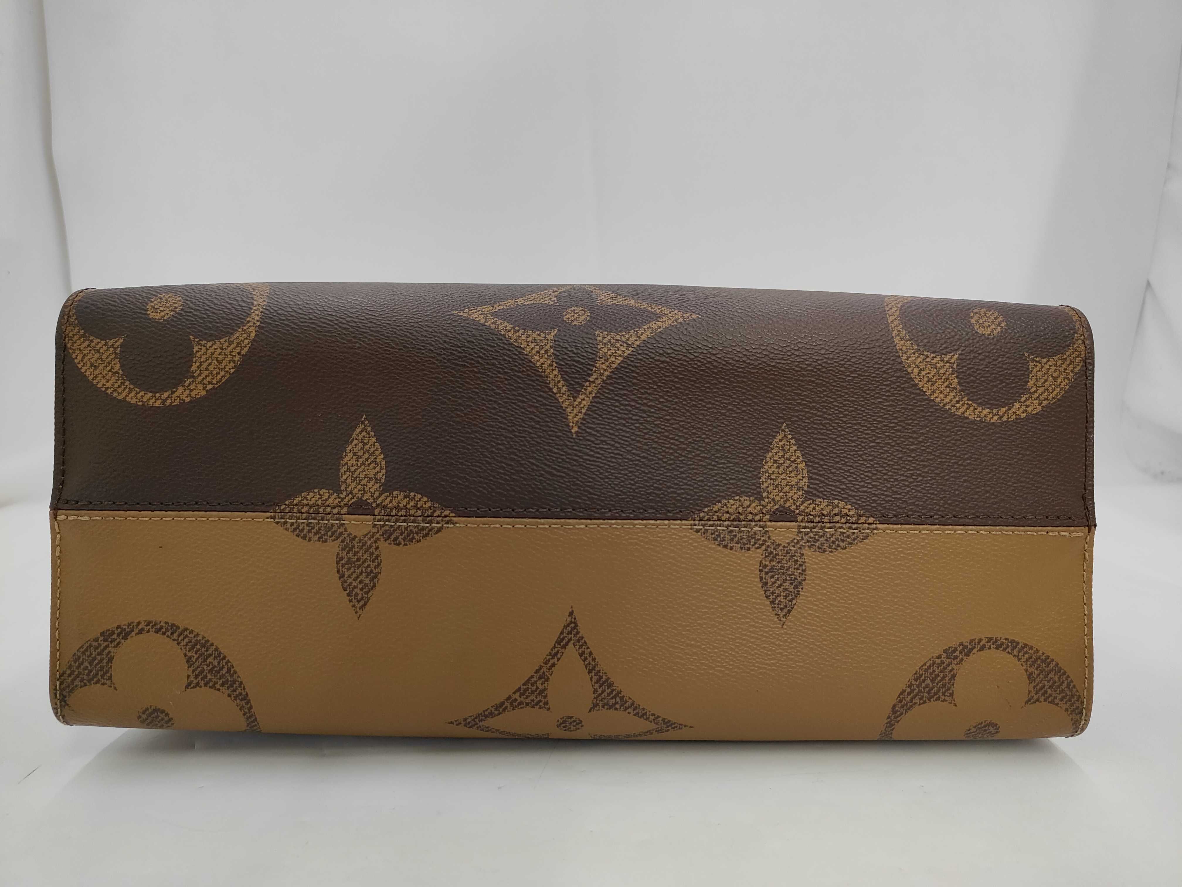 Monogram Giant Reverse OnTheGo MM Handbag — view 3
