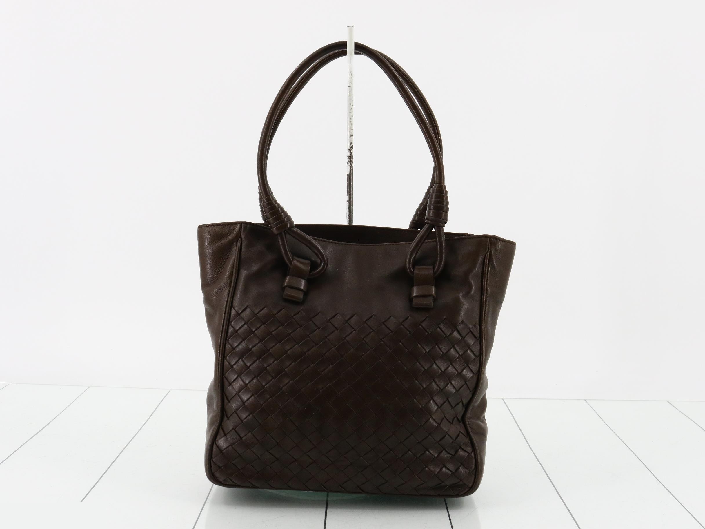 Intrecciato (bag) / Handbag — view 2