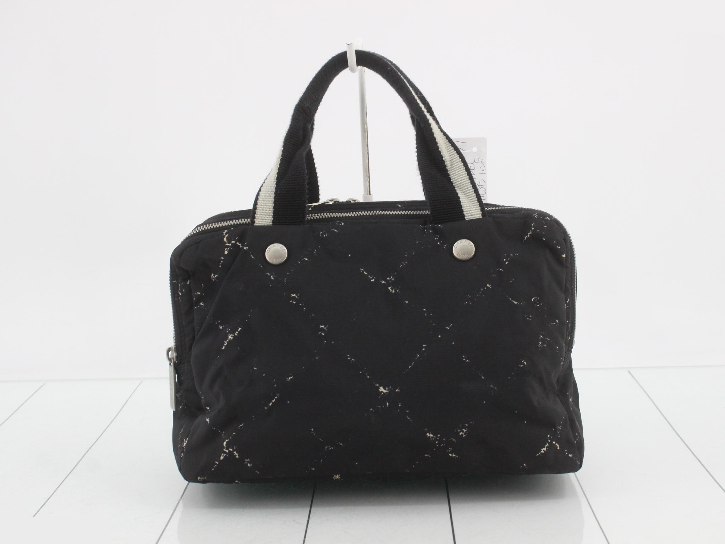 Travel line handbag, item number 6. — view 2