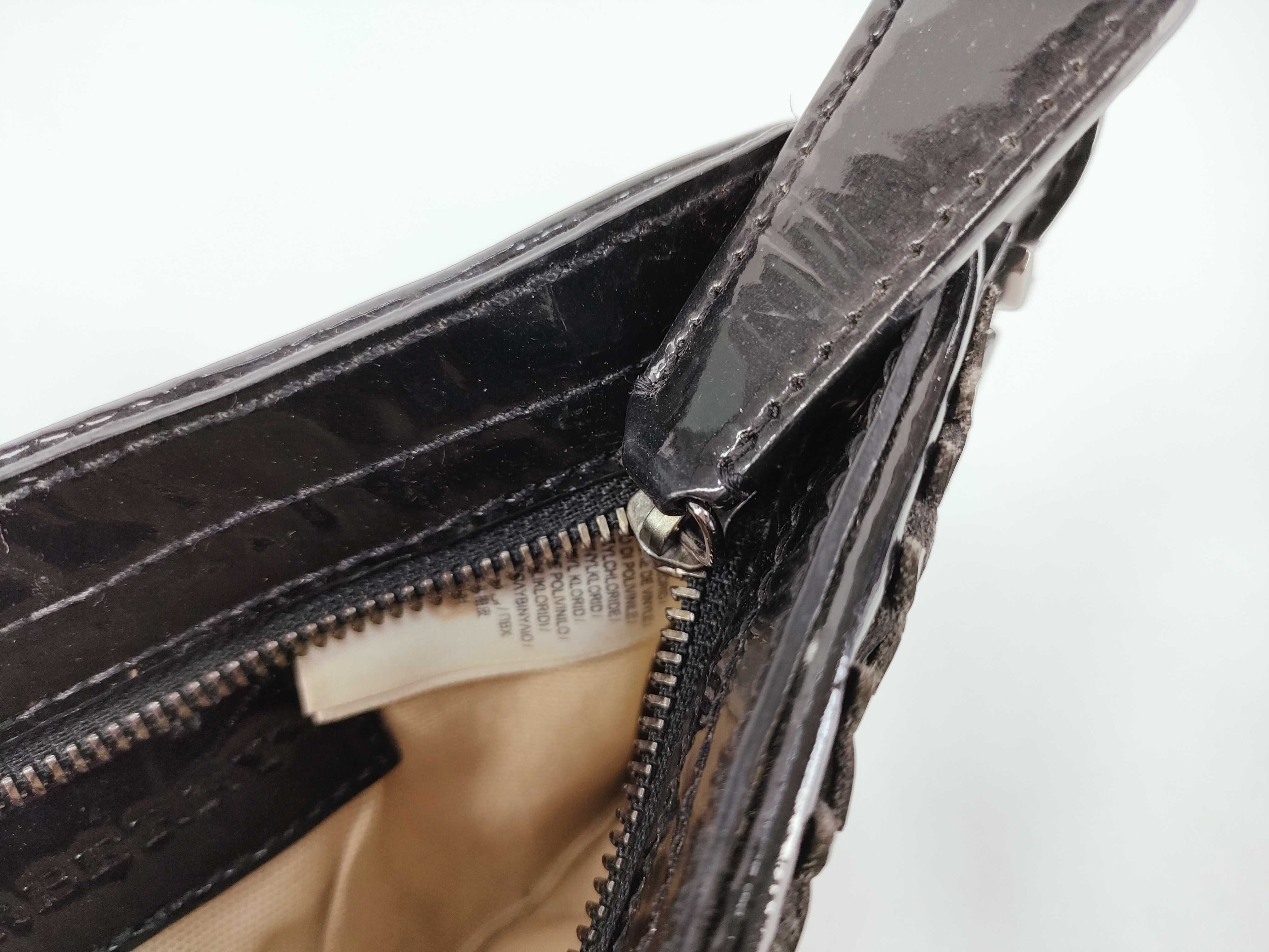 Accessory Pouch Mega Check Pouch — view 11