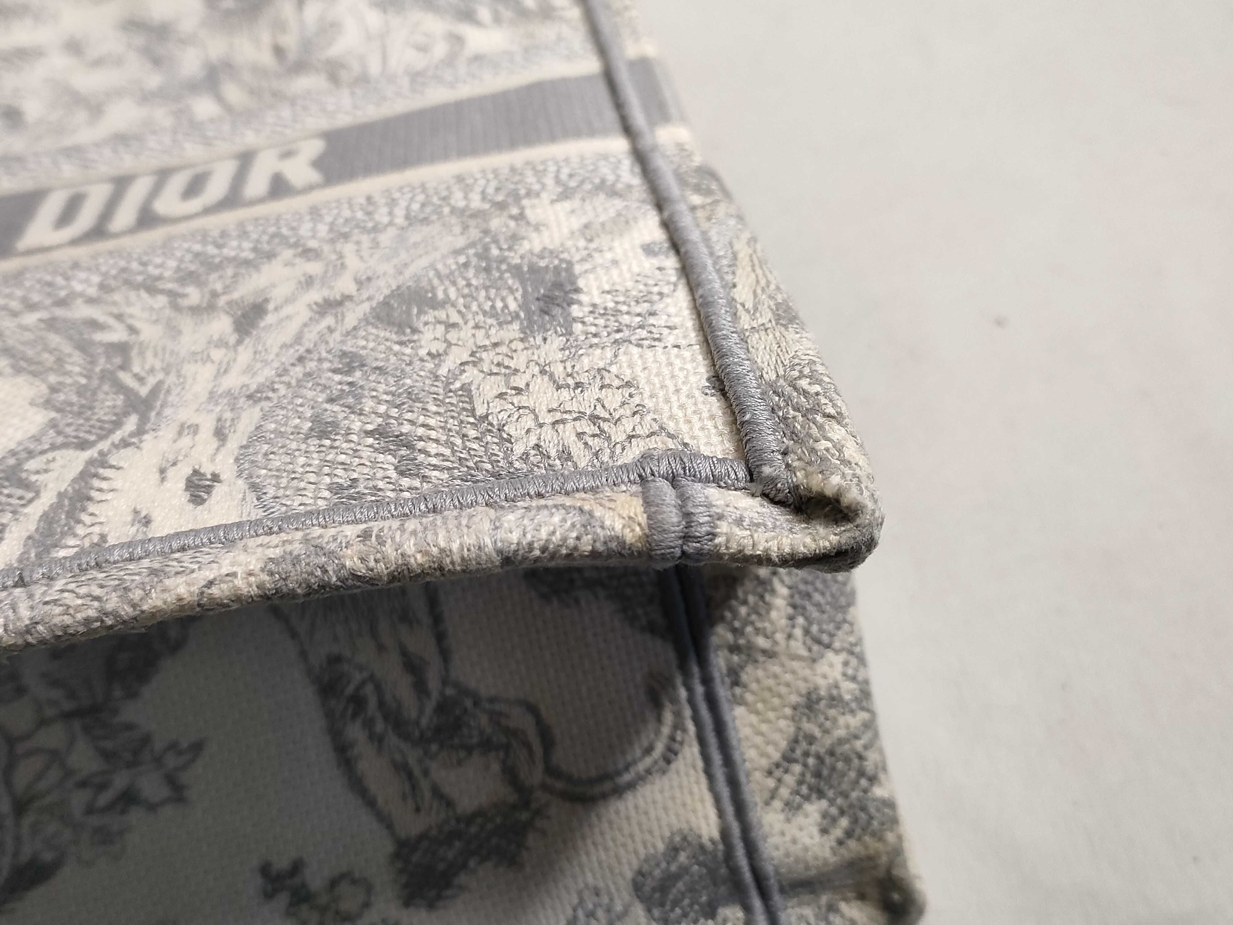 Toile de Jouy Book Tote Medium Tote Bag — view 6