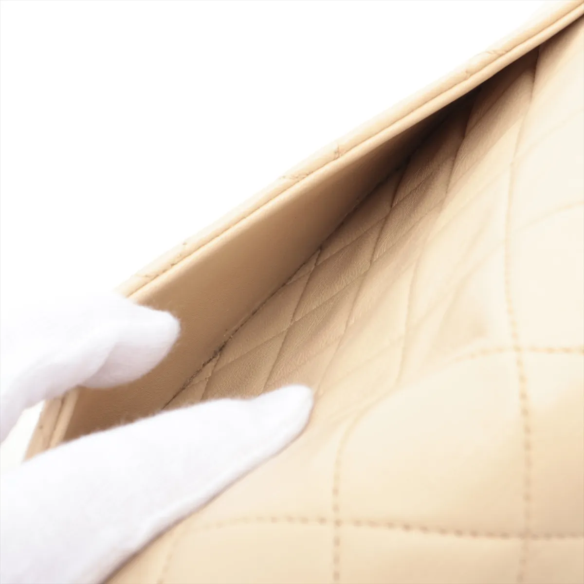 Matelasse 25 Lambskin Double Flap Double Chain Bag Beige Gold Hardware 058270 Series 0 A01112 — view 11