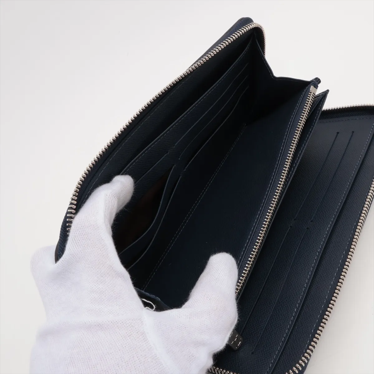 Epi Zippy Organizer NM M62644 CA0230 Navy Round Zip Wallet — view 5