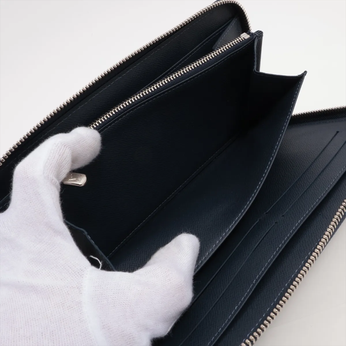 Epi Zippy Organizer NM M62644 CA0230 Navy Round Zip Wallet — view 6